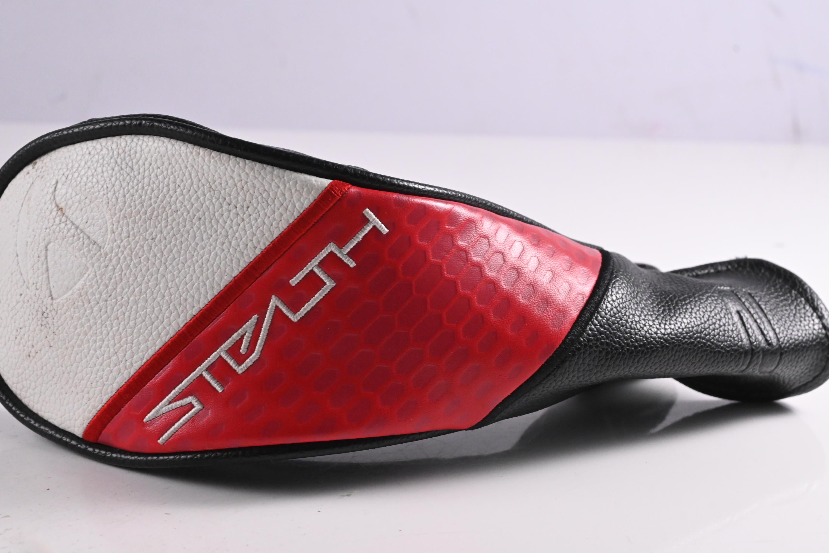 Taylormade Stealth 2 Plus #3 Hybrid / 19.5 Degree / Stiff Flex Kai'li Red 85
