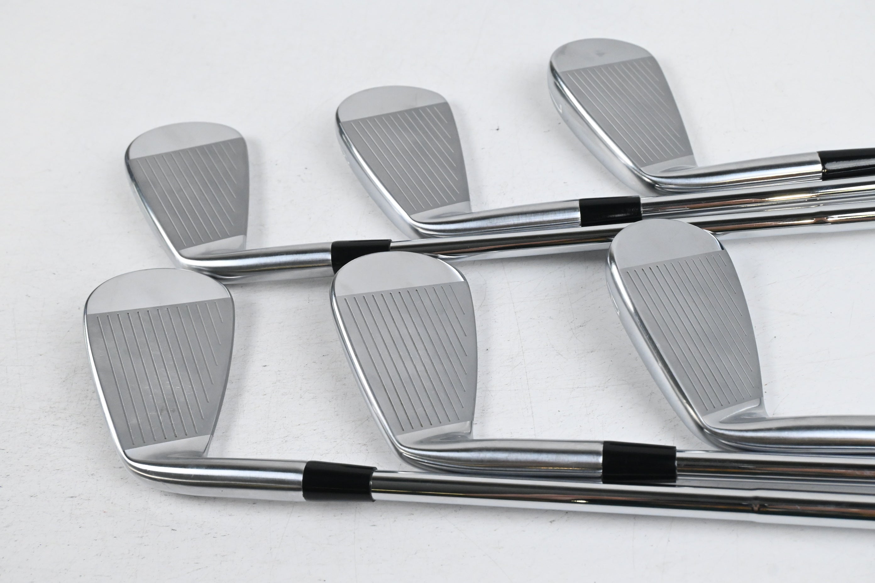 Mizuno M-15 Irons / 5-PW / Stiff Flex Dynamic Gold Mid 115 S300 Shafts