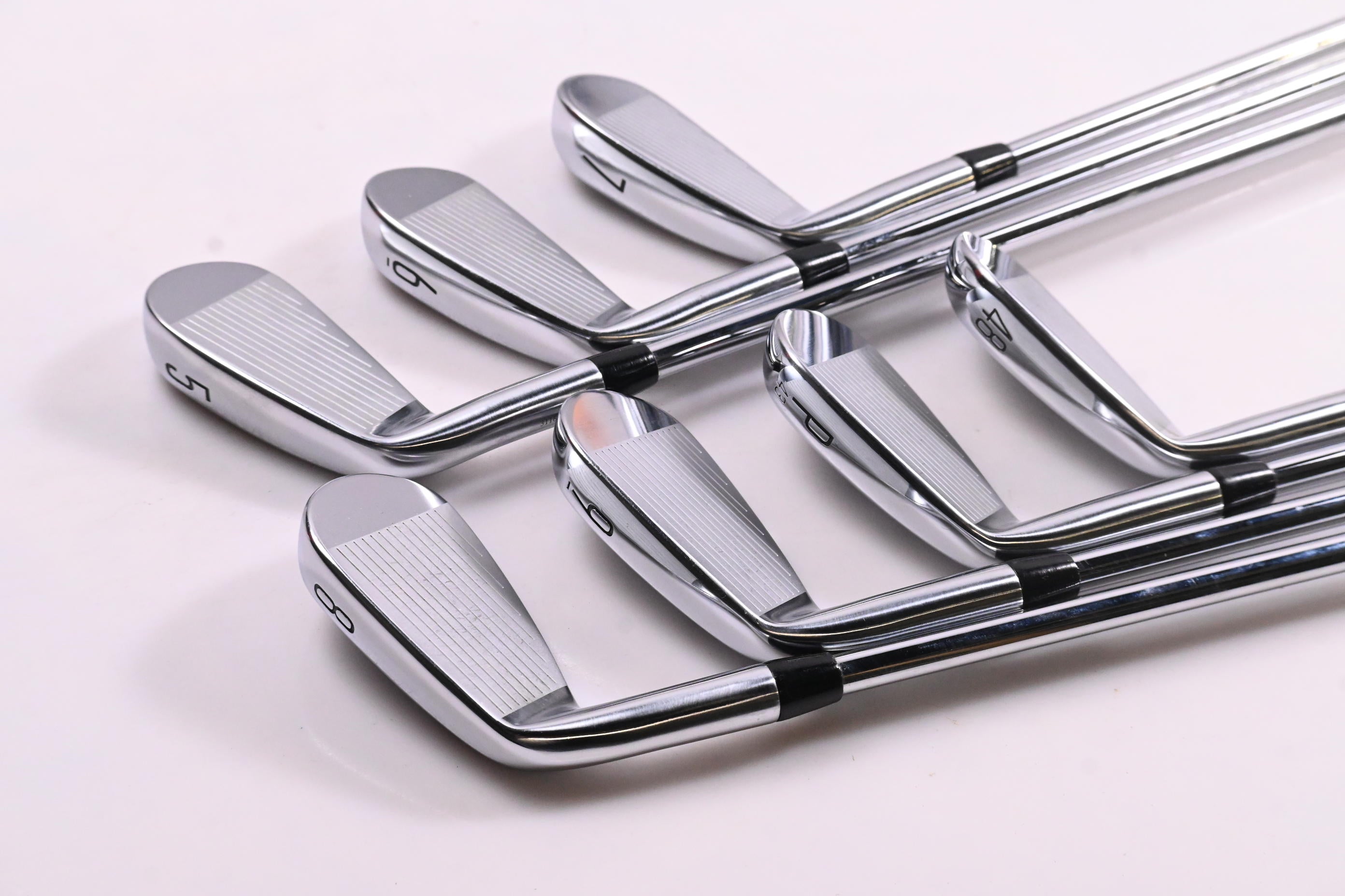 Titleist T200 2021 Irons / 5-PW / Regular Flex AMT Black R300 Shafts