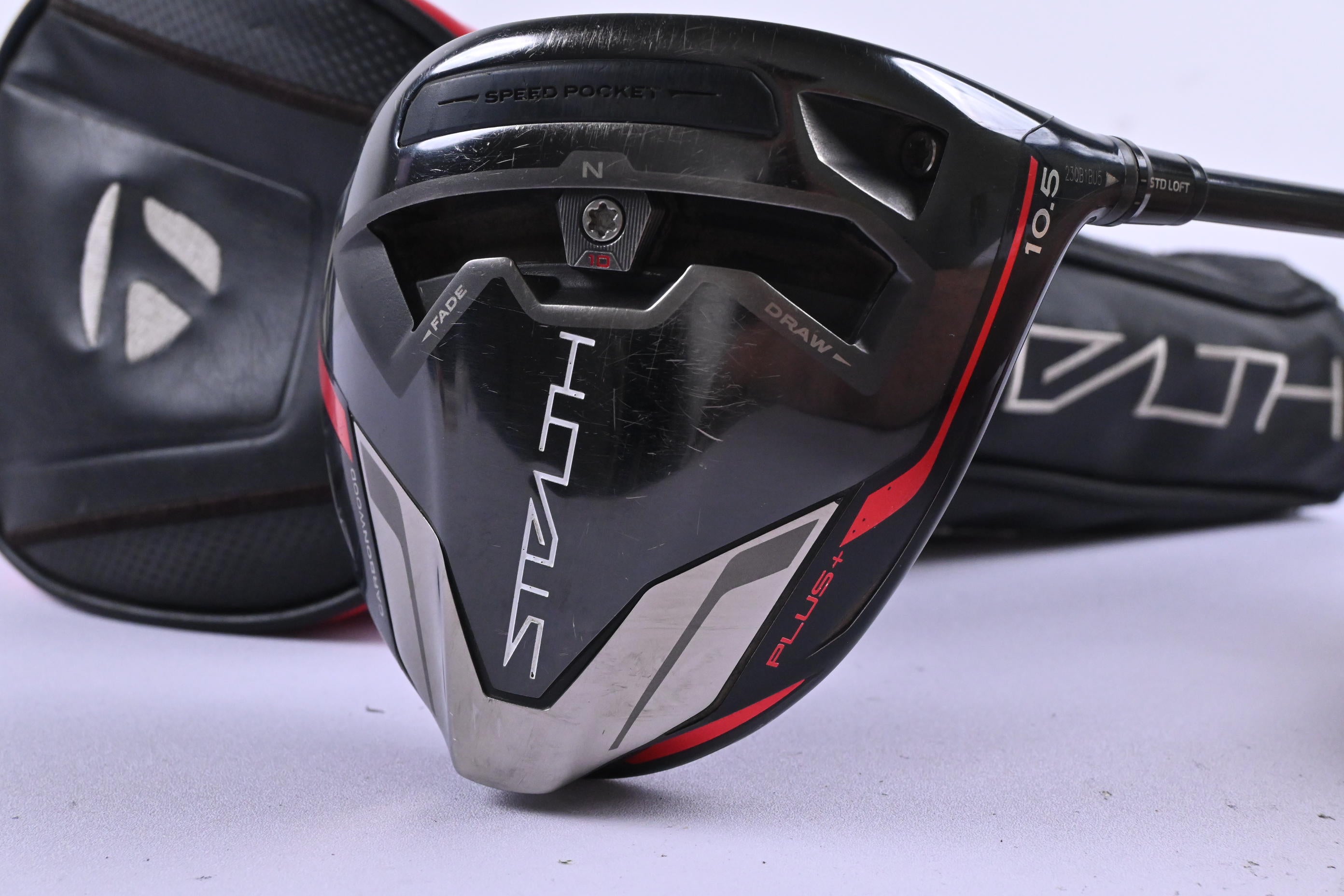 Taylormade Stealth Plus Driver / 10.5 Degree / Regular Flex Fujikura Speeder 45