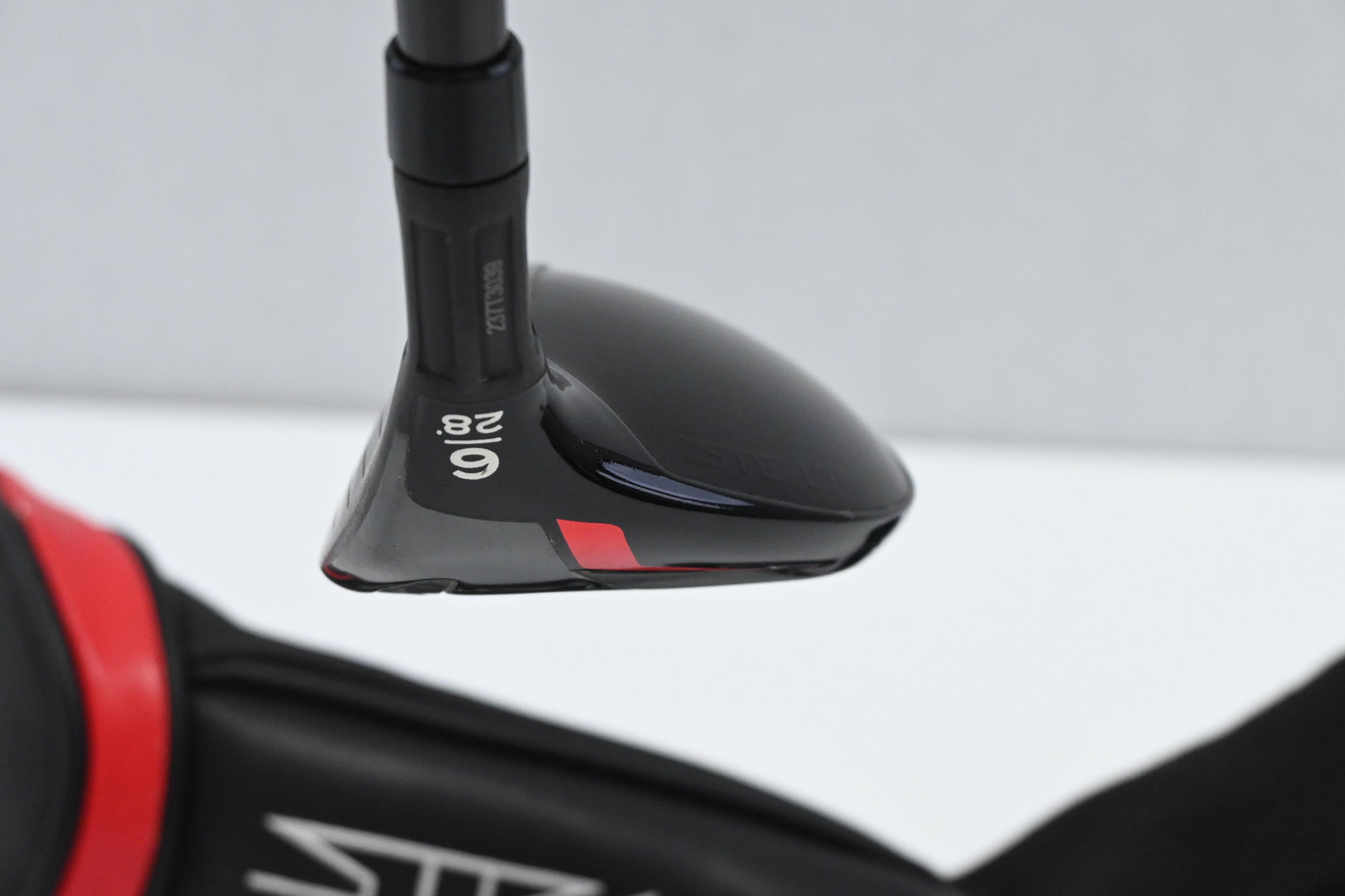 Taylormade Stealth #6 Hybrid / 28 Degree / Senior Flex Bassara 55 Shaft