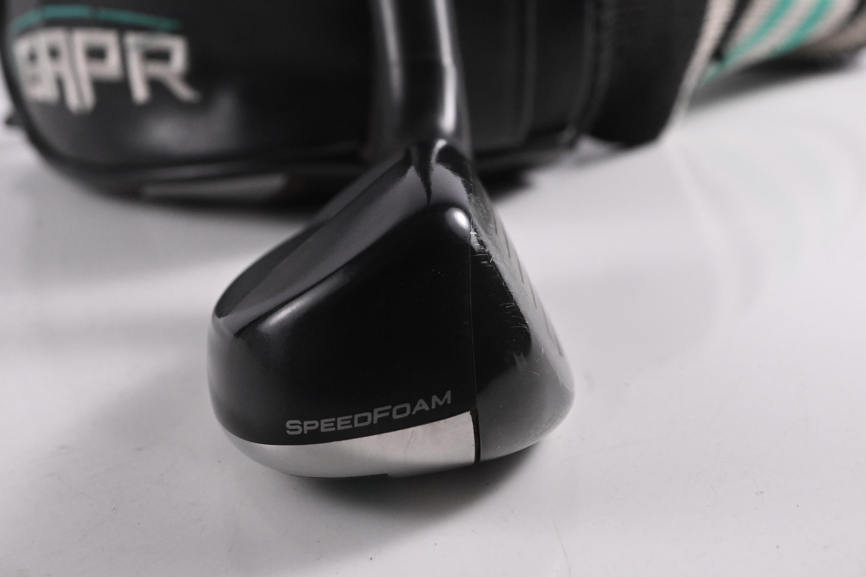Taylormade GAPR Hi #4 Hybrid / 22 Degree / Regular Flex KBS Hybrid 70 Shaft