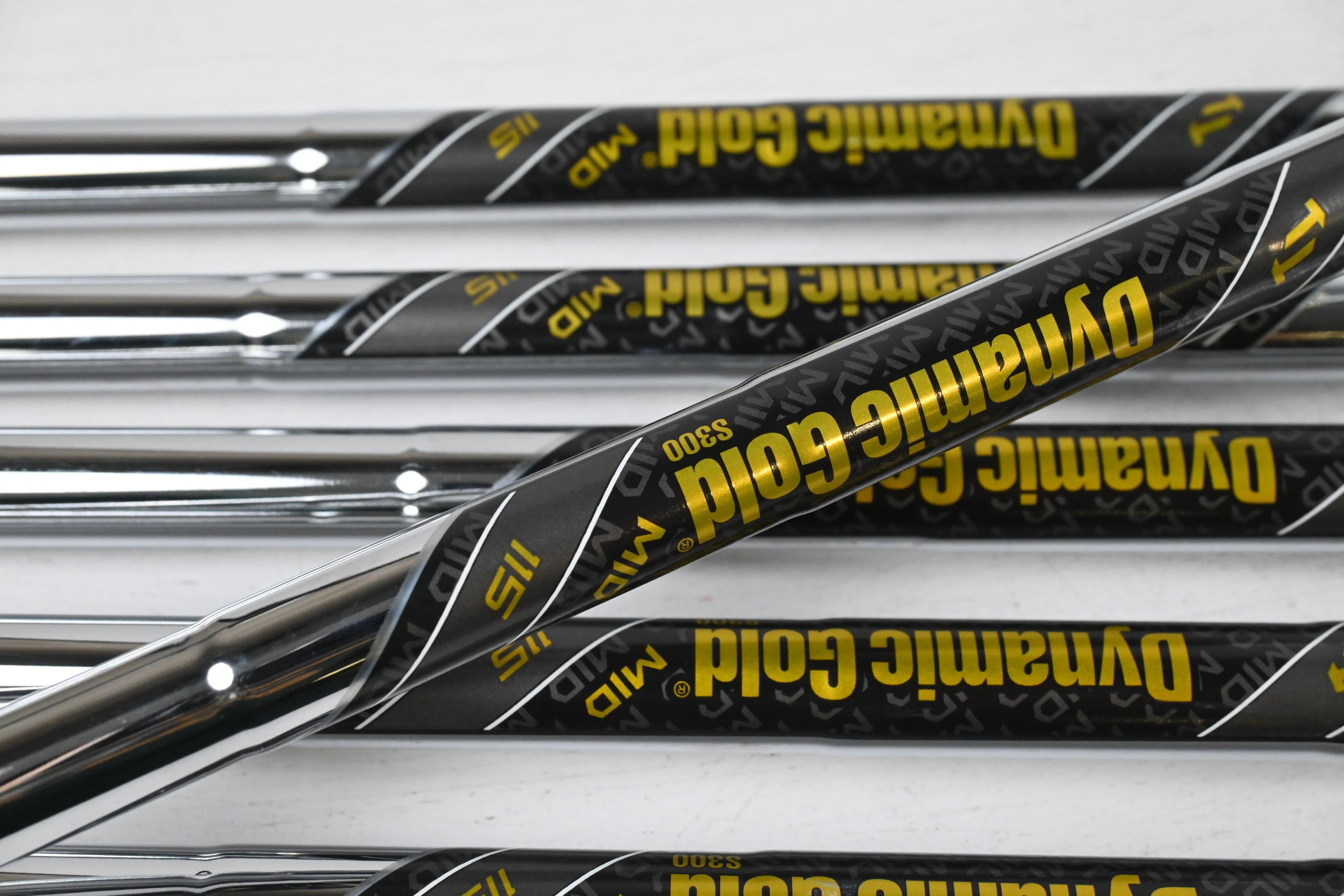 Mizuno M-15 Irons / 5-PW / Stiff Flex Dynamic Gold Mid 115 S300 Shafts