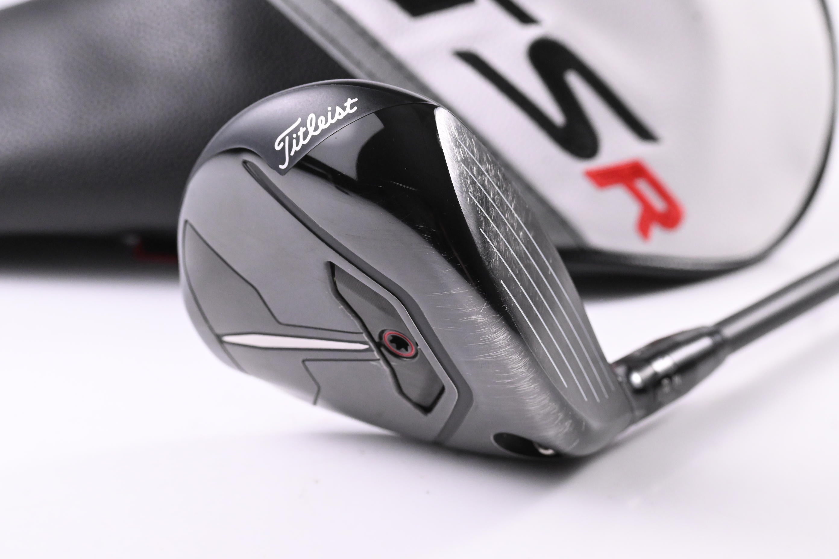 Titleist TSR2 #5 Wood / 18 Degree / Regular Flex HZRDUS GEN4 RED CB 60 Shaft