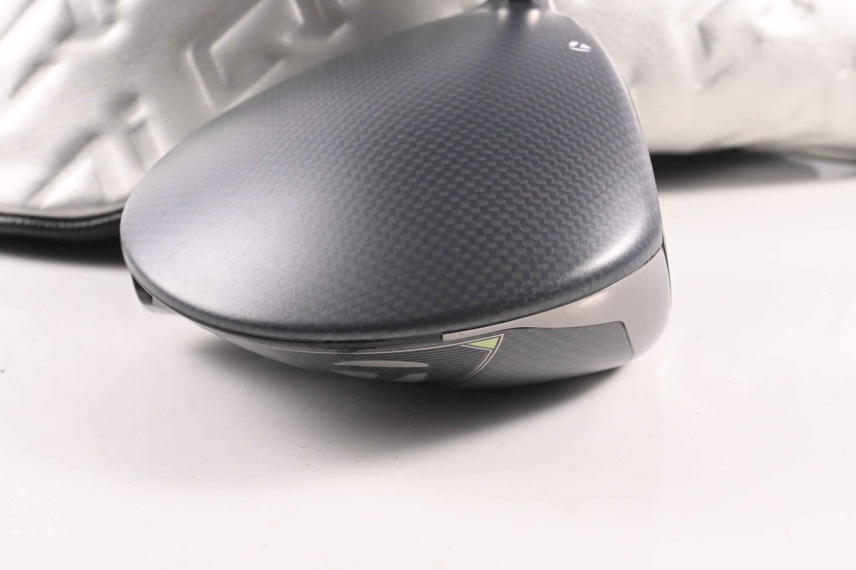 Taylormade Qi35 LS Driver / 9 Degree / Stiff Flex Kai'li Blue CB Dark Wave 60