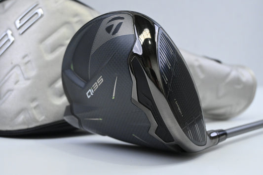 Taylormade Qi35 Max Driver / 10.5 Degree / Regular Flex Fujikura AirSpeeder 50