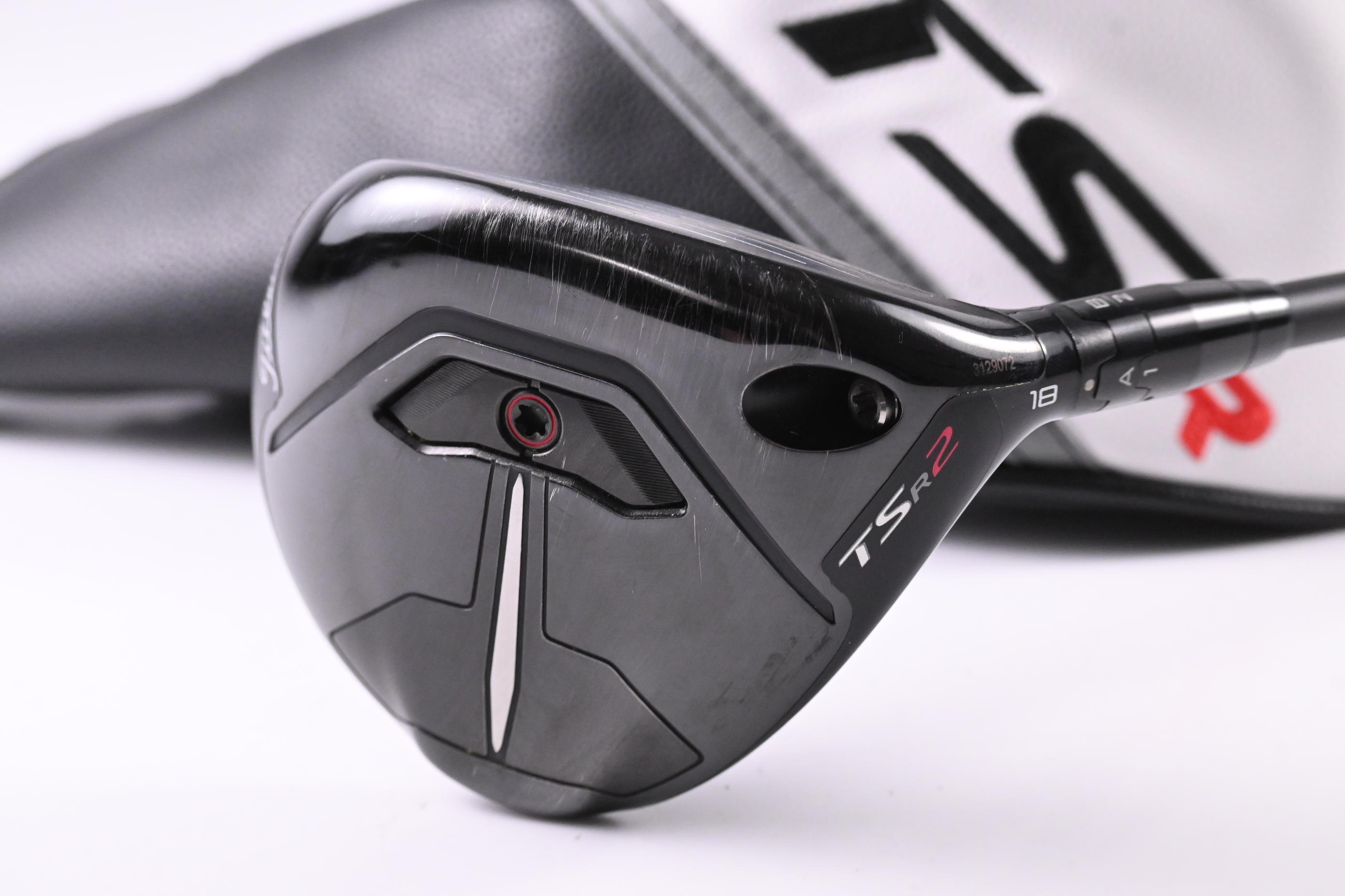 Titleist TSR2 #5 Wood / 18 Degree / Regular Flex HZRDUS GEN4 RED CB 60 Shaft