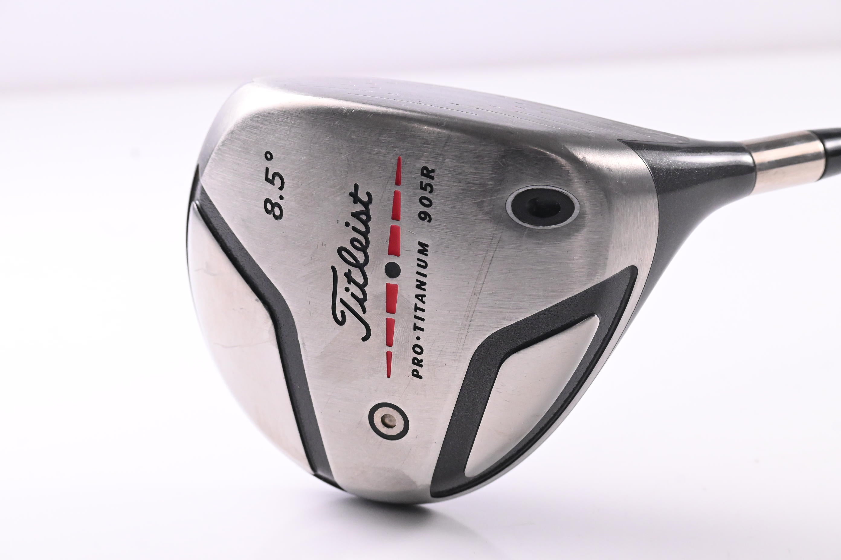 Titleist 905 R Driver / 8.5 Degree / Stiff Flex Fujikura Tour Platform Series