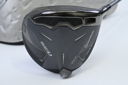 Taylormade Qi35 Max Driver / 10.5 Degree / Regular Flex Fujikura AirSpeeder 50