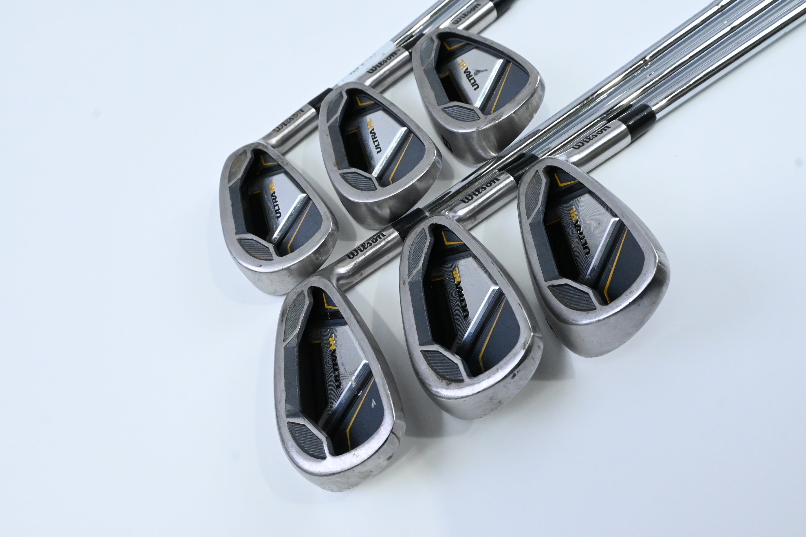 Wilson Ultra HL Irons / 6-PW+SW / Regular Flex Steel Shafts
