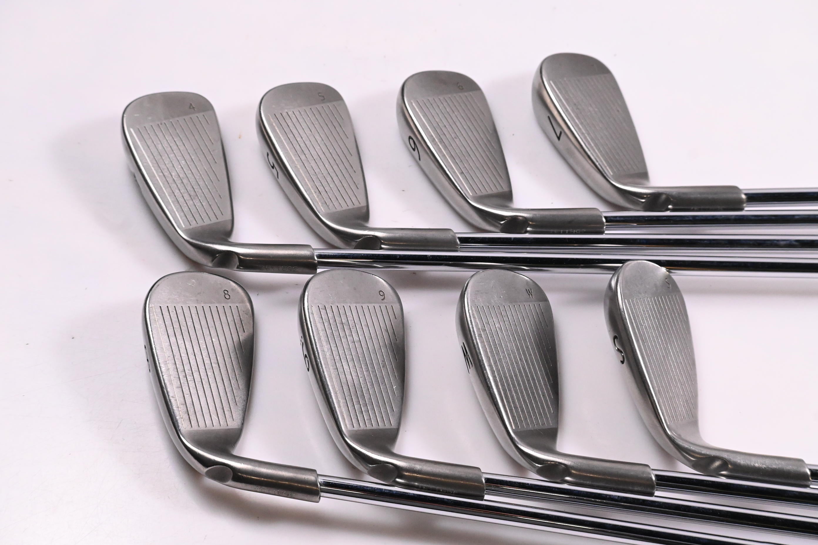 Ping G25 Irons / 4-PW+SW / White Dot / Regular Flex Ping CFS Shafts