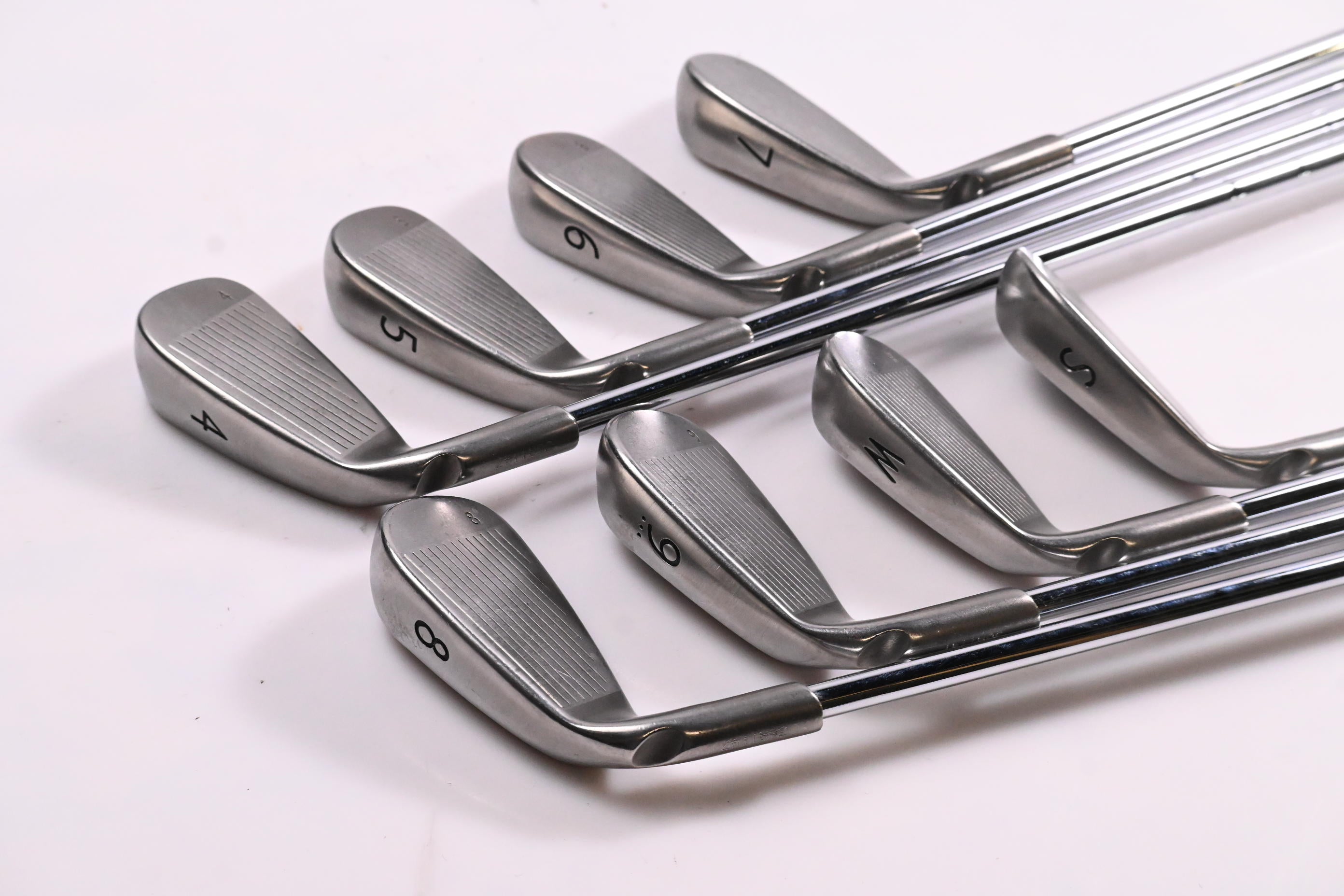 Ping G25 Irons / 4-PW+SW / White Dot / Regular Flex Ping CFS Shafts