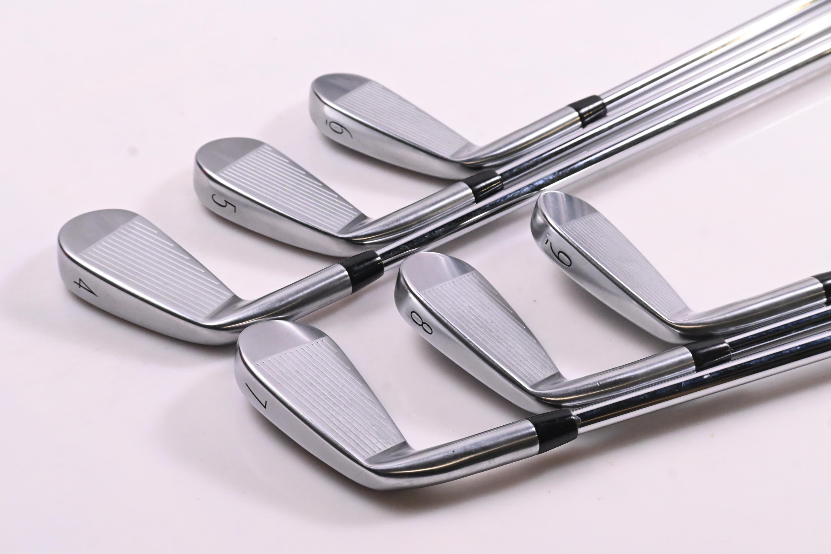 Titleist T100 2025 Irons / 4-9i / X-Flex Project X Shafts