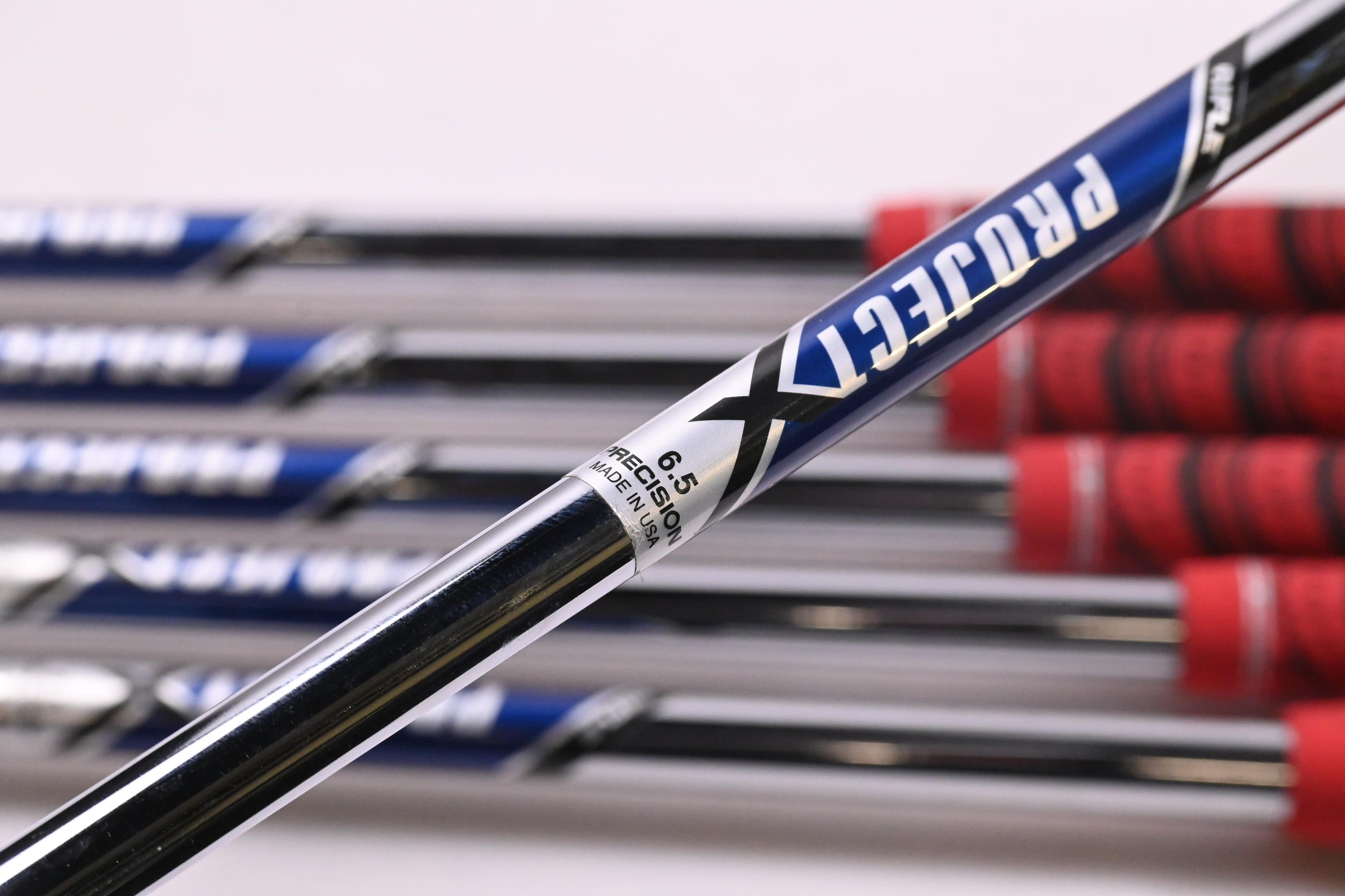 Titleist T100 2025 Irons / 4-9i / X-Flex Project X Shafts