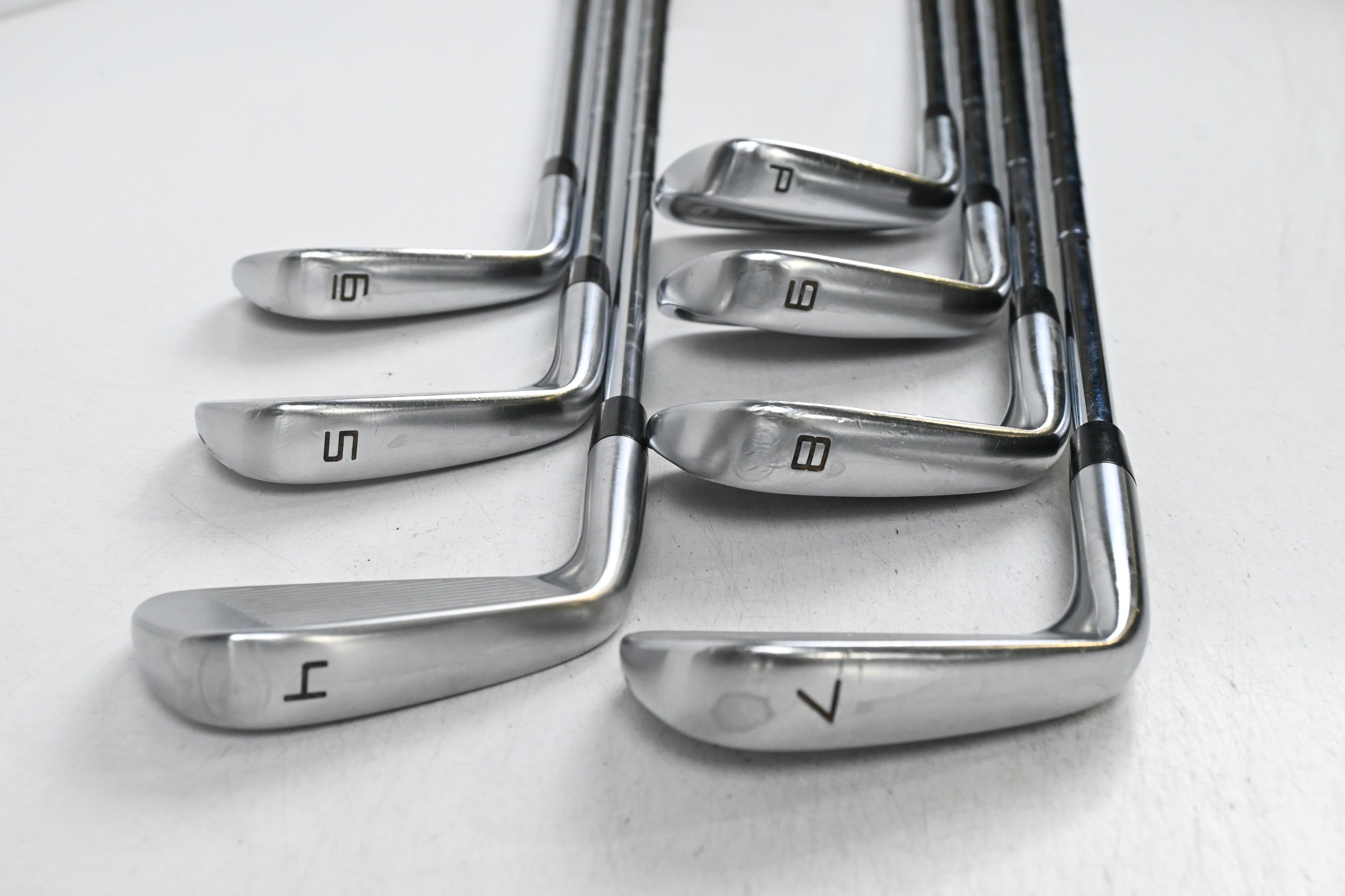 Taylormade P.7CB Irons / 4-PW / Stiff Flex Dynamic Gold Mid 115 S300 Shafts