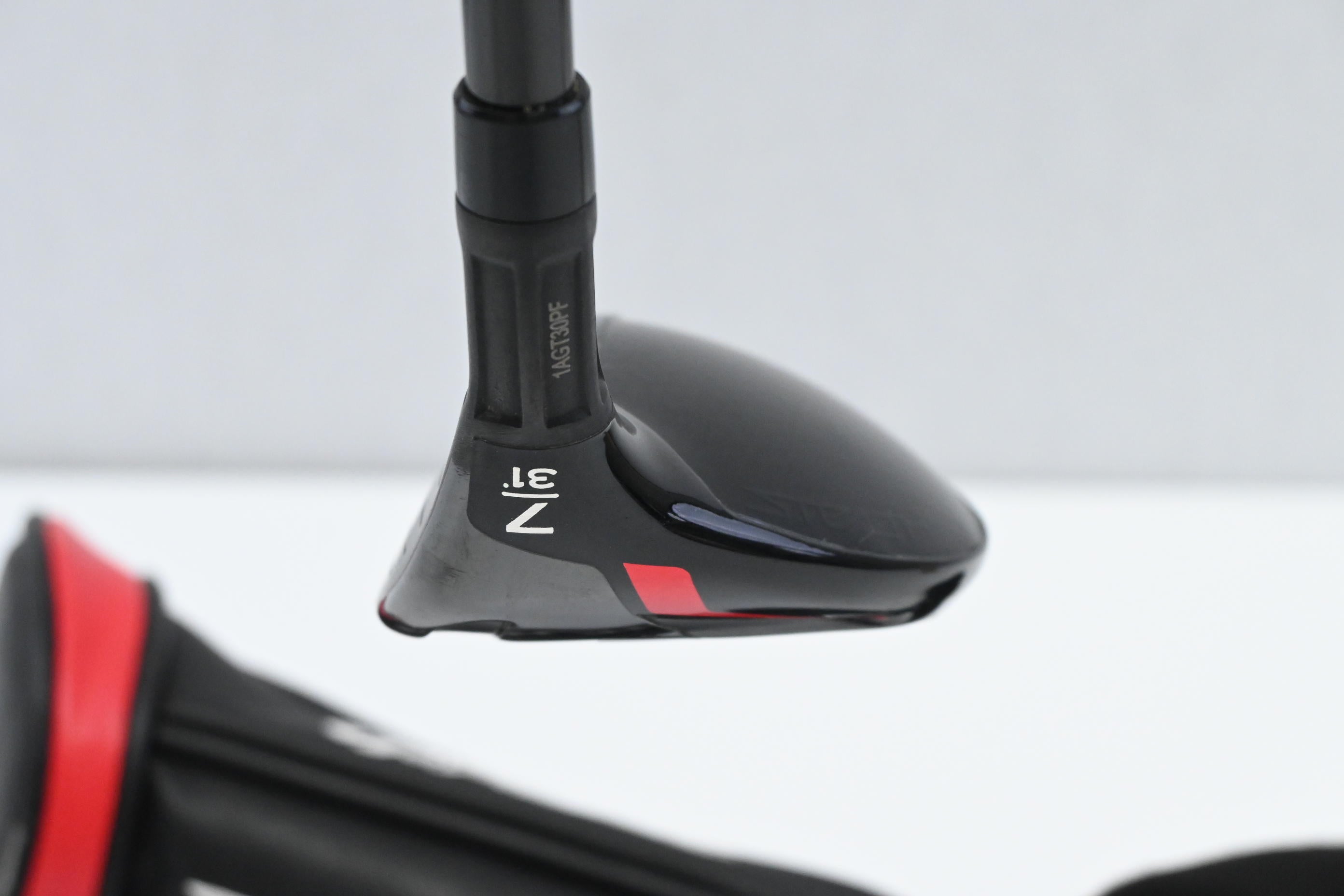 Taylormade Stealth #7 Hybrid / 31 Degree / Senior Flex Bassara 55 Shaft