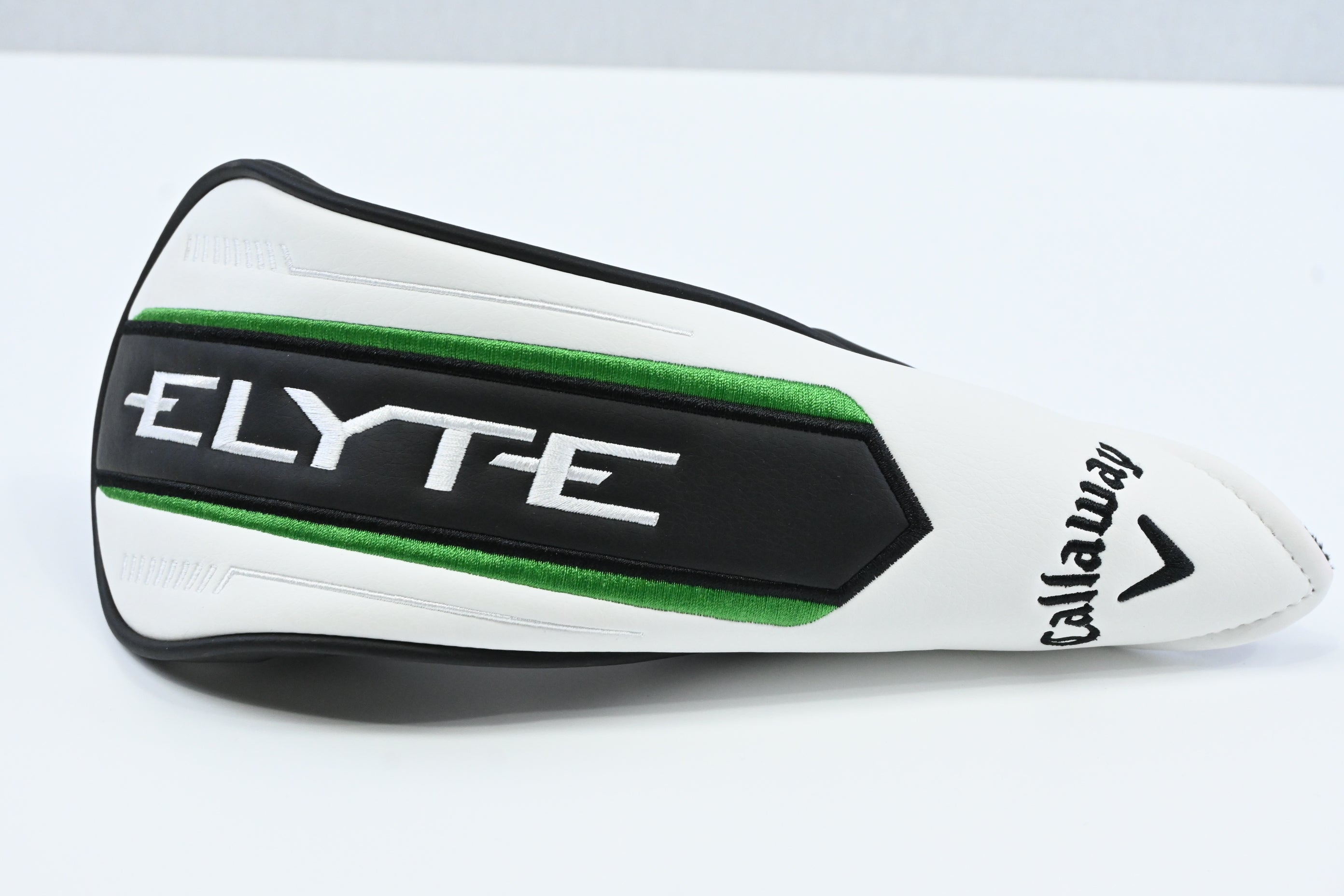 Callaway Elyte X #5 Wood / 18 Degree / Senior Flex Vanquish 4 Shaft
