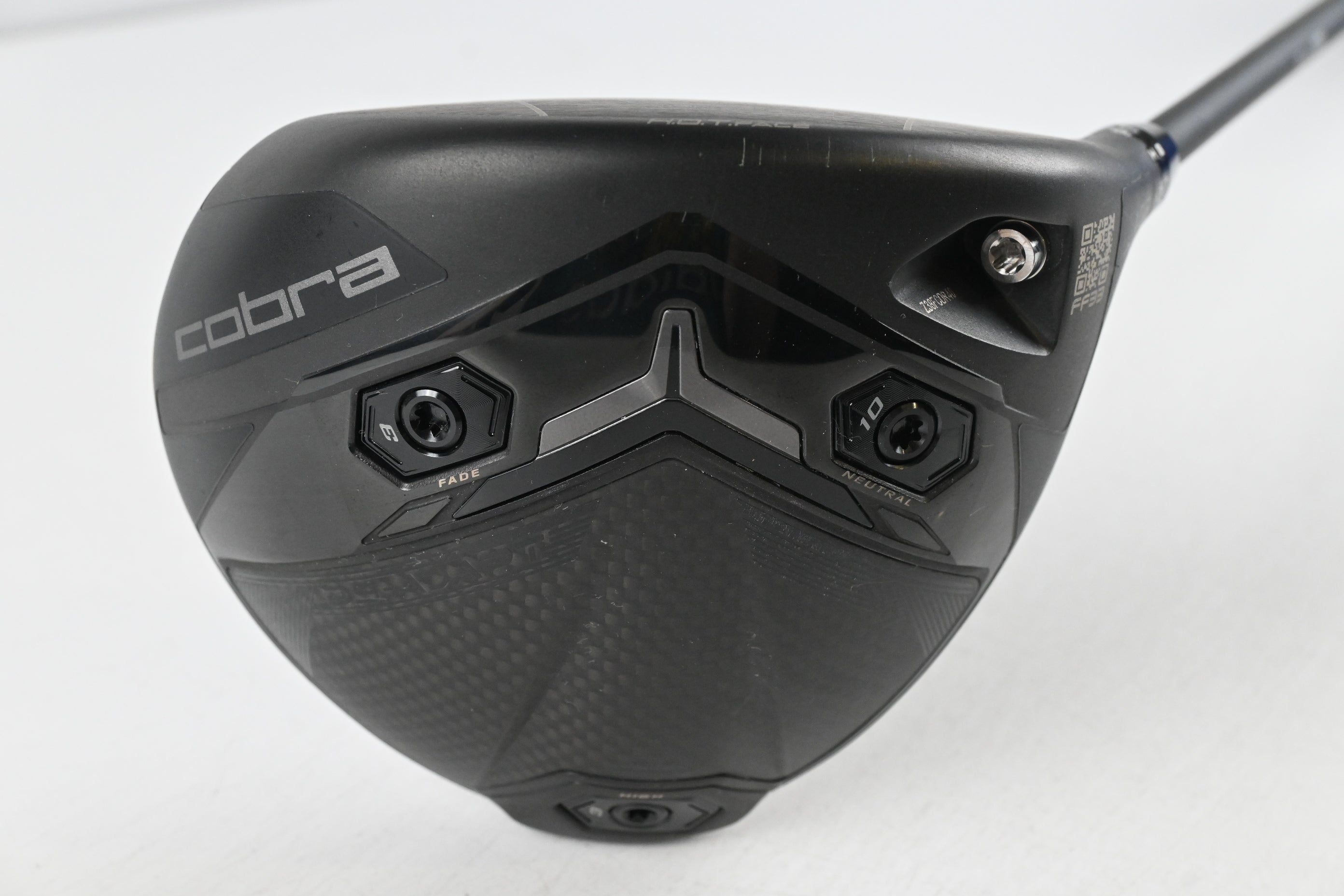 Cobra DS-Adapt LS Driver / 10.5 Degree / Stiff Flex Kai'li Blue Dark Waves 60