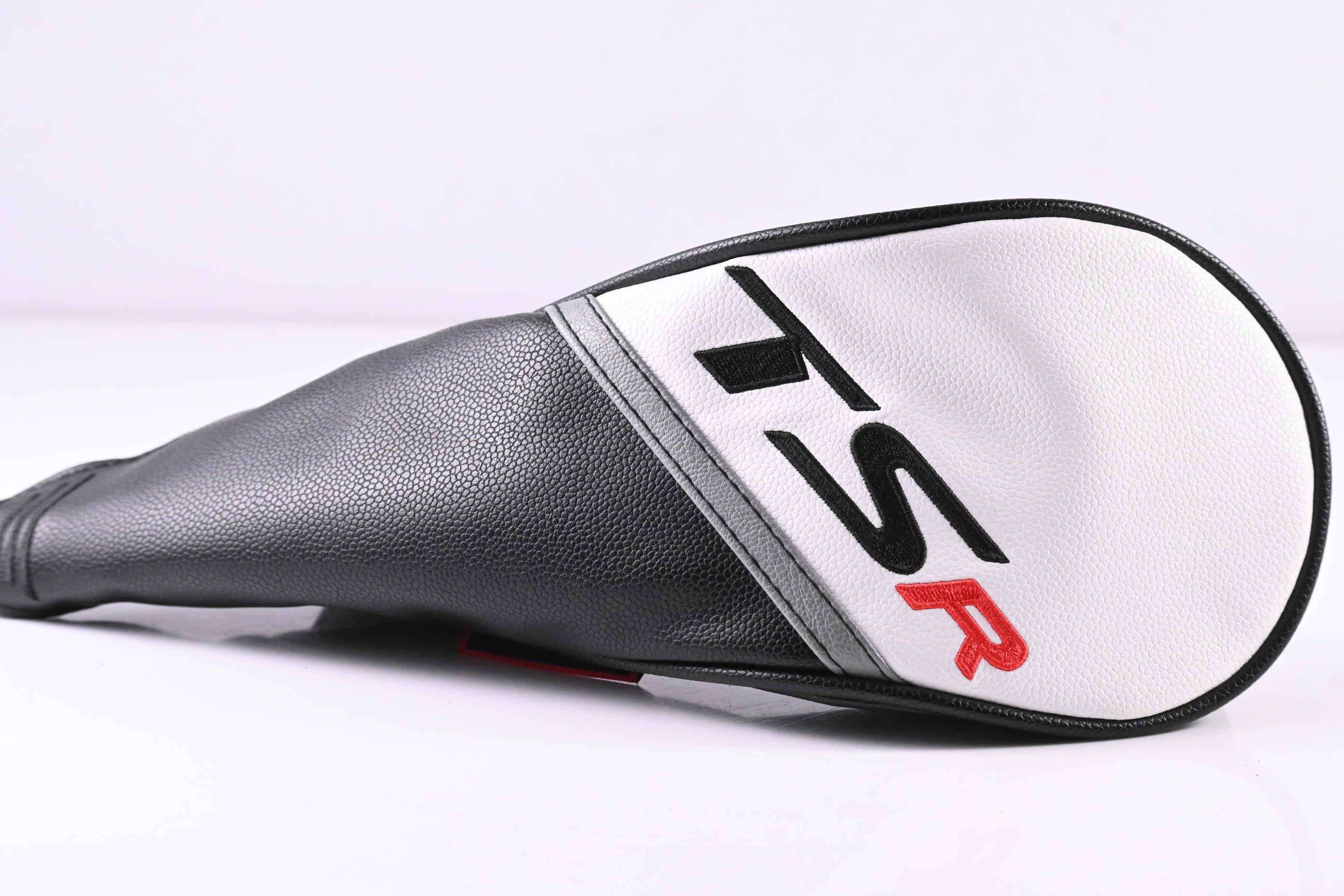 Titleist TSR2 #5 Wood / 18 Degree / Regular Flex HZRDUS GEN4 RED CB 60 Shaft