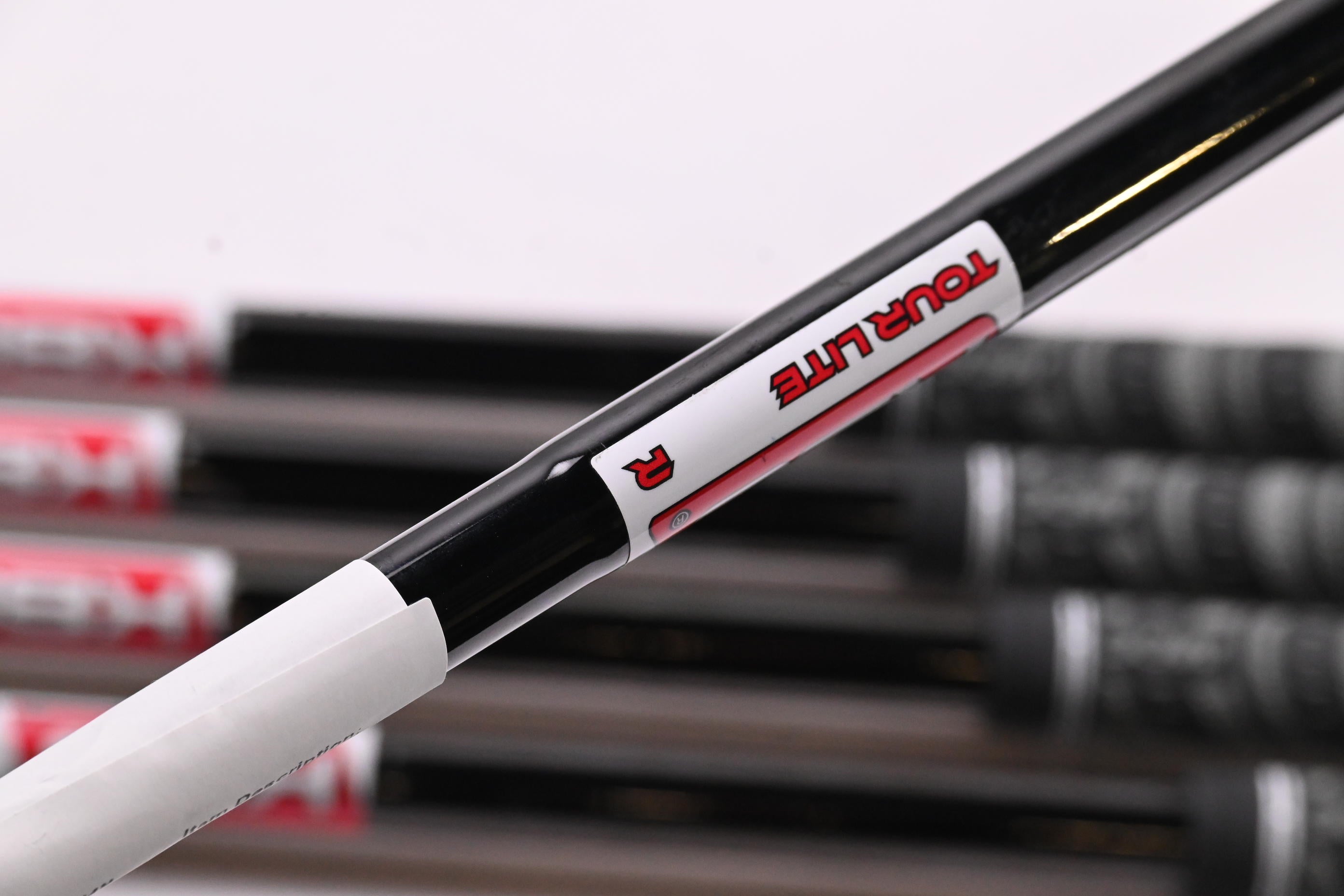 Mizuno JPX 921 Forged Irons / 5-9i / Regular Flex KBS Tour Lite Shafts