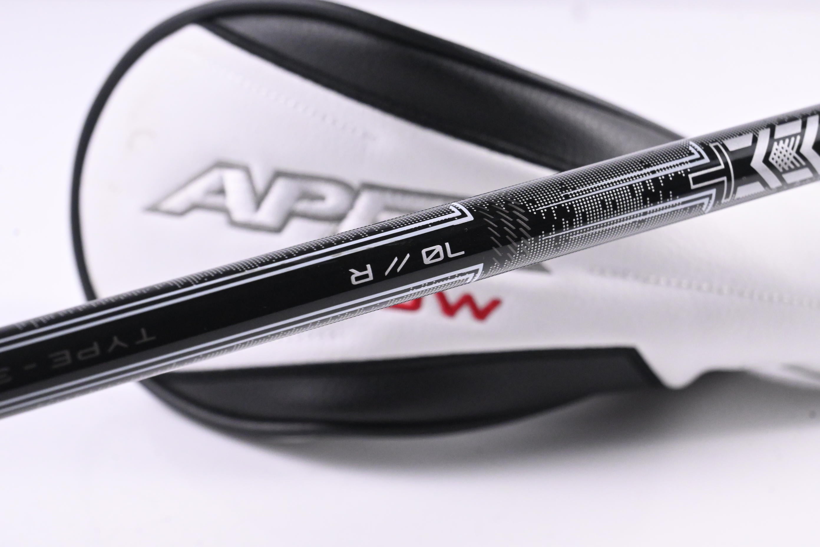 Callaway Apex UW 24 #4 Hybrid / 21 Degree / Regular Flex MMT 70 Shaft