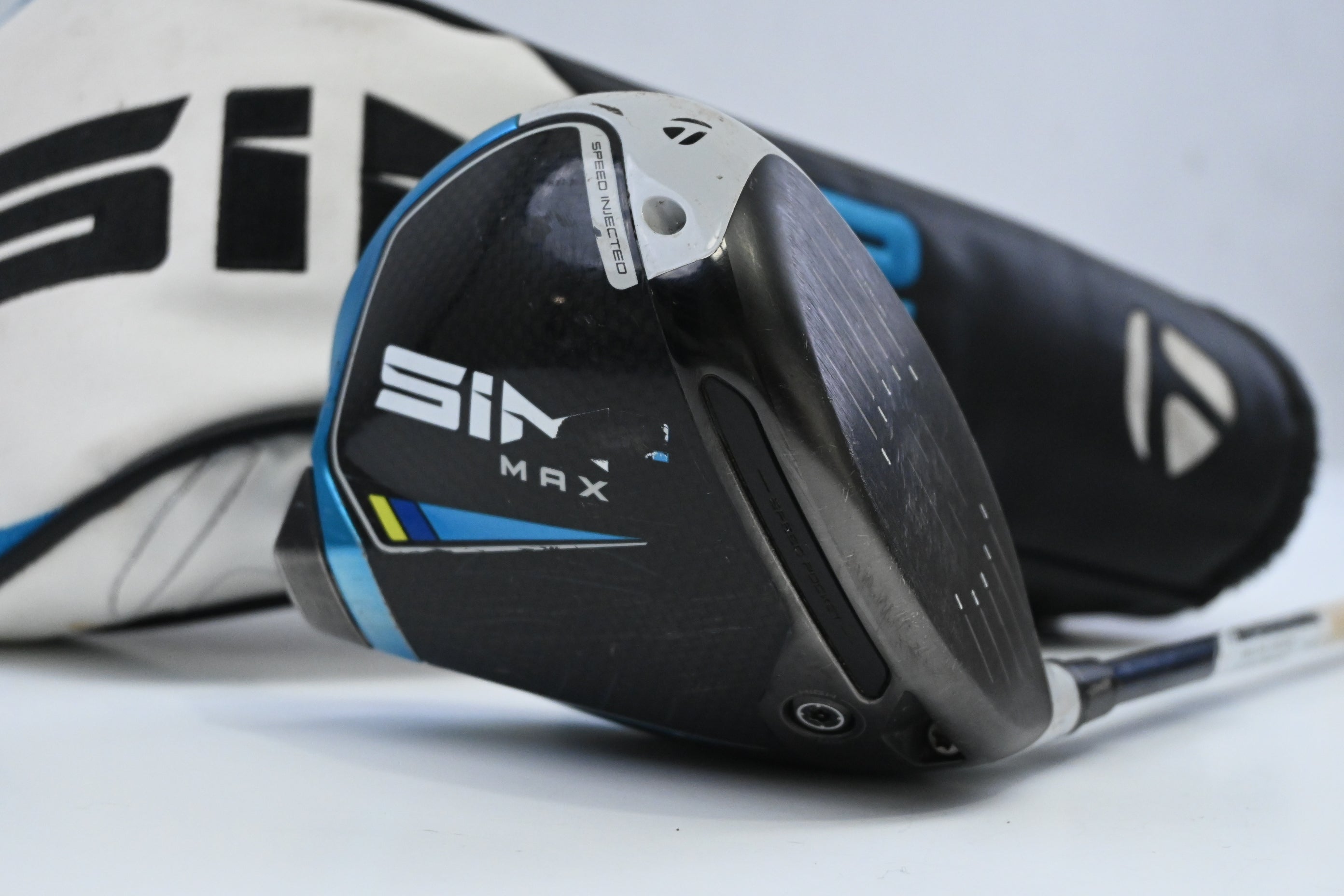 Taylormade SIM2 Max Driver / 9 Degree / Stiff Flex Fujikura Ventus Blue 5 Shaft