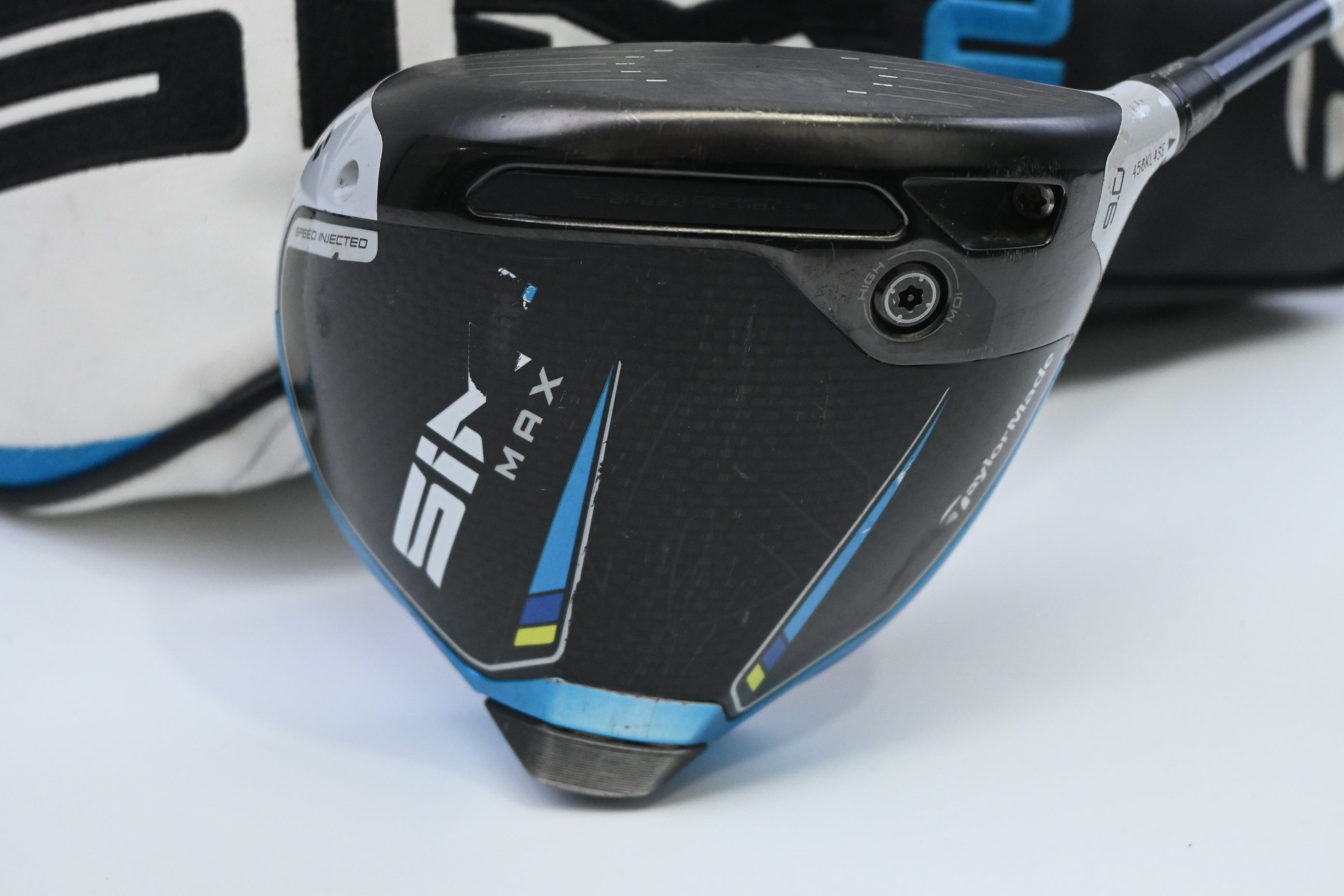 Taylormade SIM2 Max Driver / 9 Degree / Stiff Flex Fujikura Ventus Blue 5 Shaft