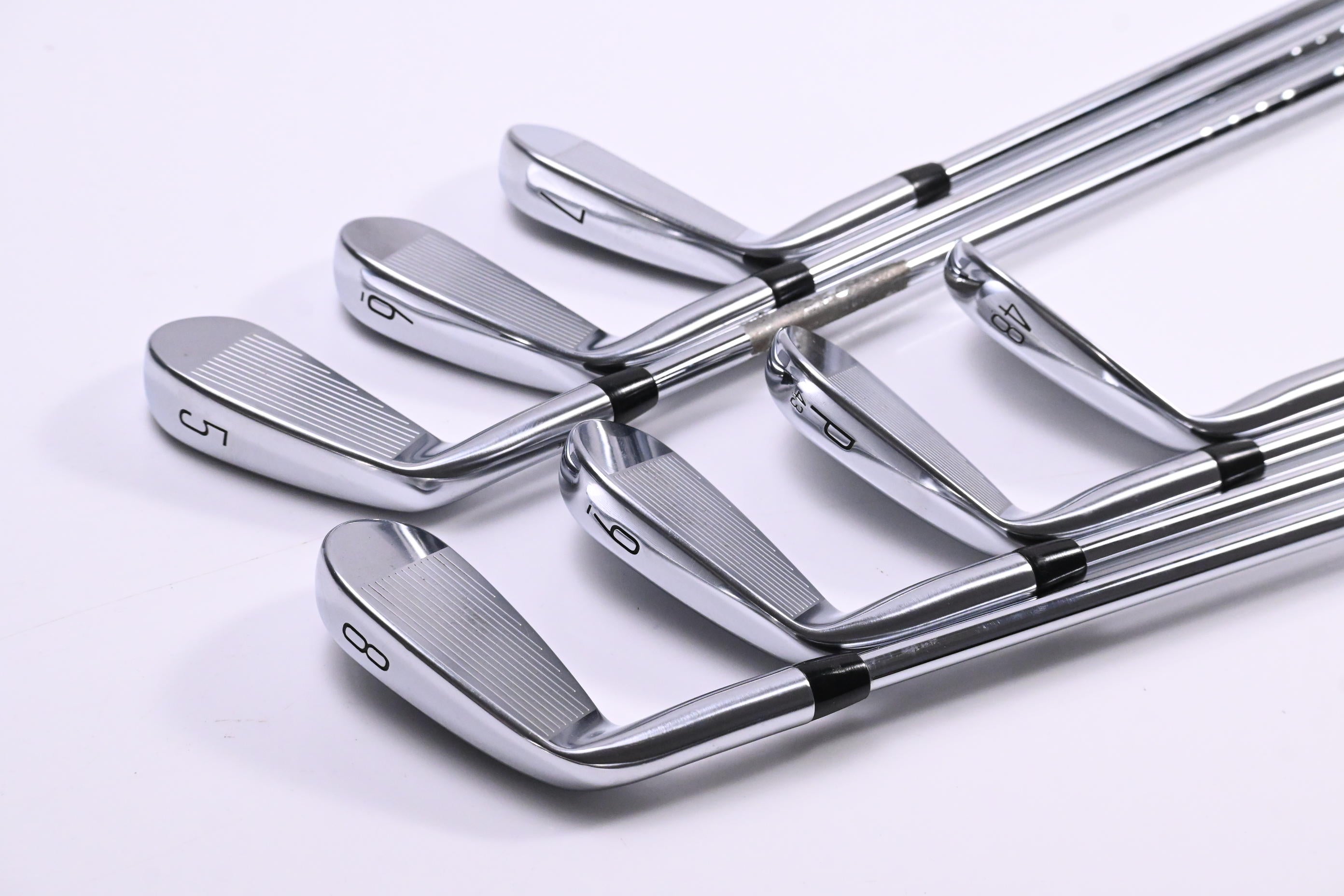 Titleist T200 2023 Irons / 5-PW+GW / Stiff Flex True Temper AMT Black Shafts