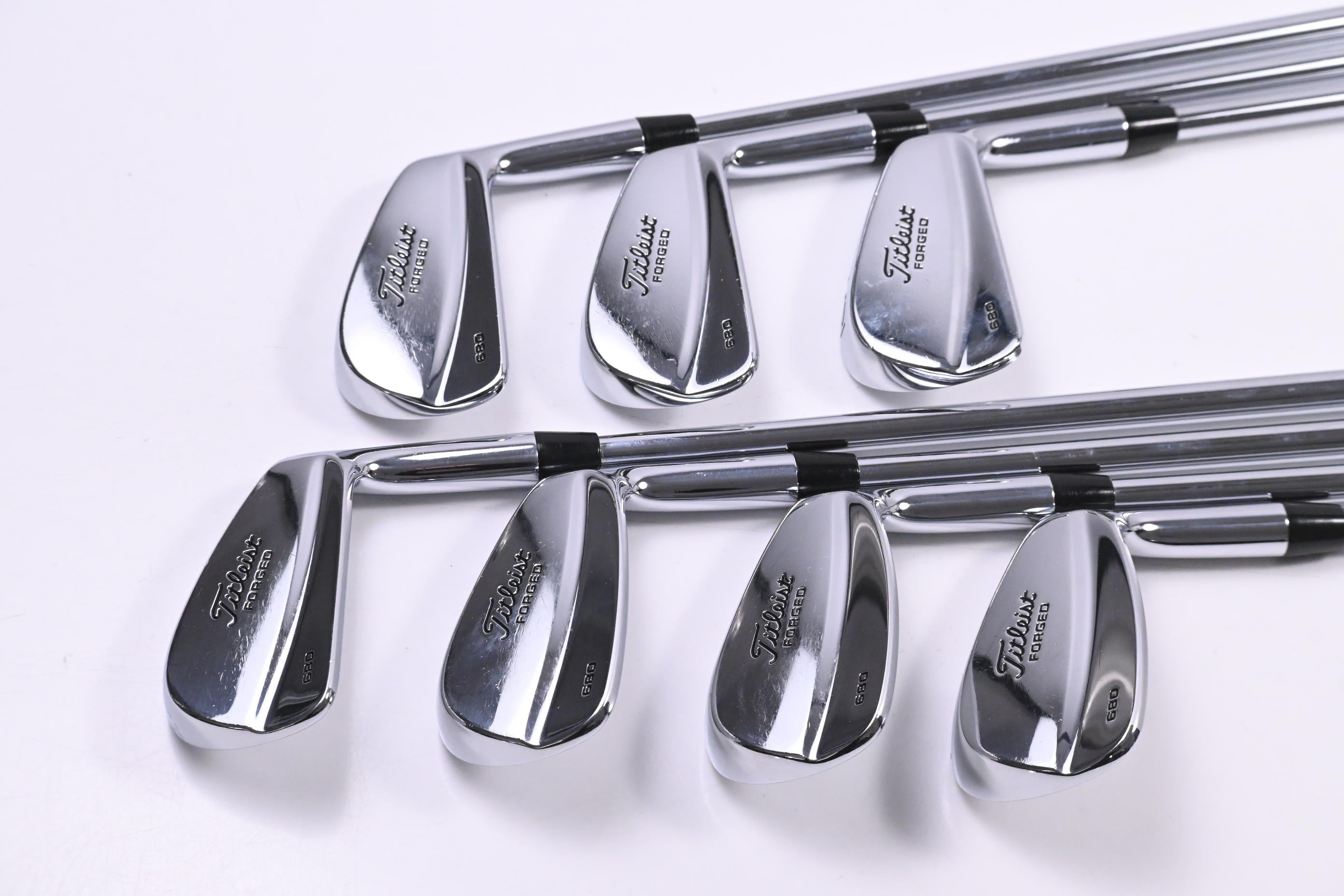 Titleist 680 Forged Irons / 4-PW / Stiff Flex Project X Steel Shafts