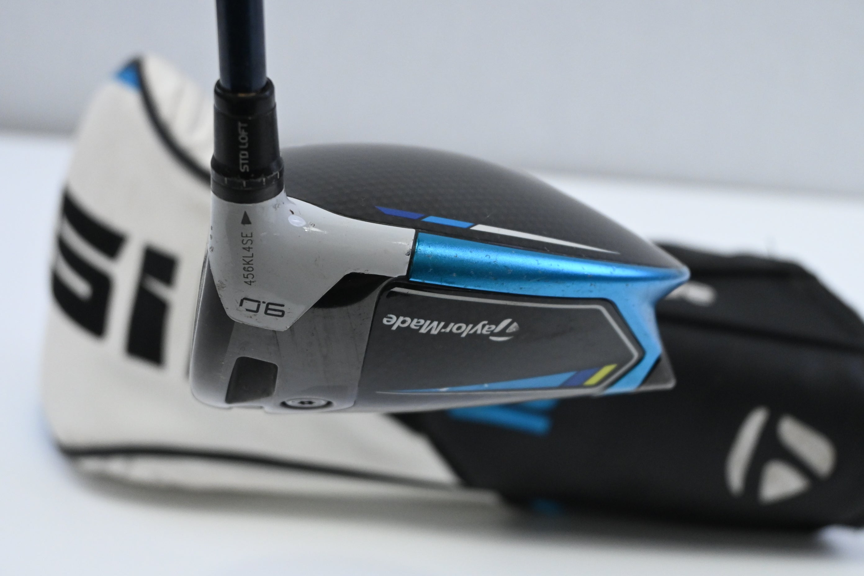 Taylormade SIM2 Max Driver / 9 Degree / Stiff Flex Fujikura Ventus Blue 5 Shaft