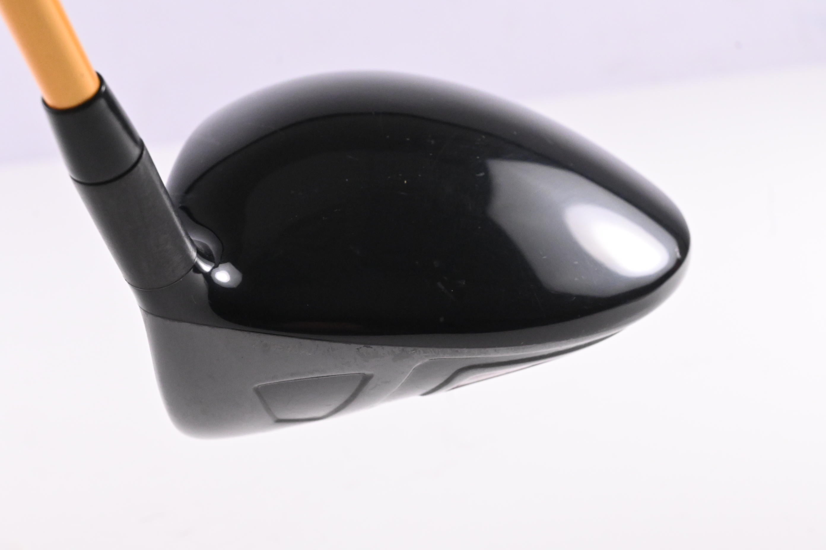 Ping i15 Driver / 9.5 Degree / Stiff Flex UST Proforce AXIVcore 69 Series Shaft