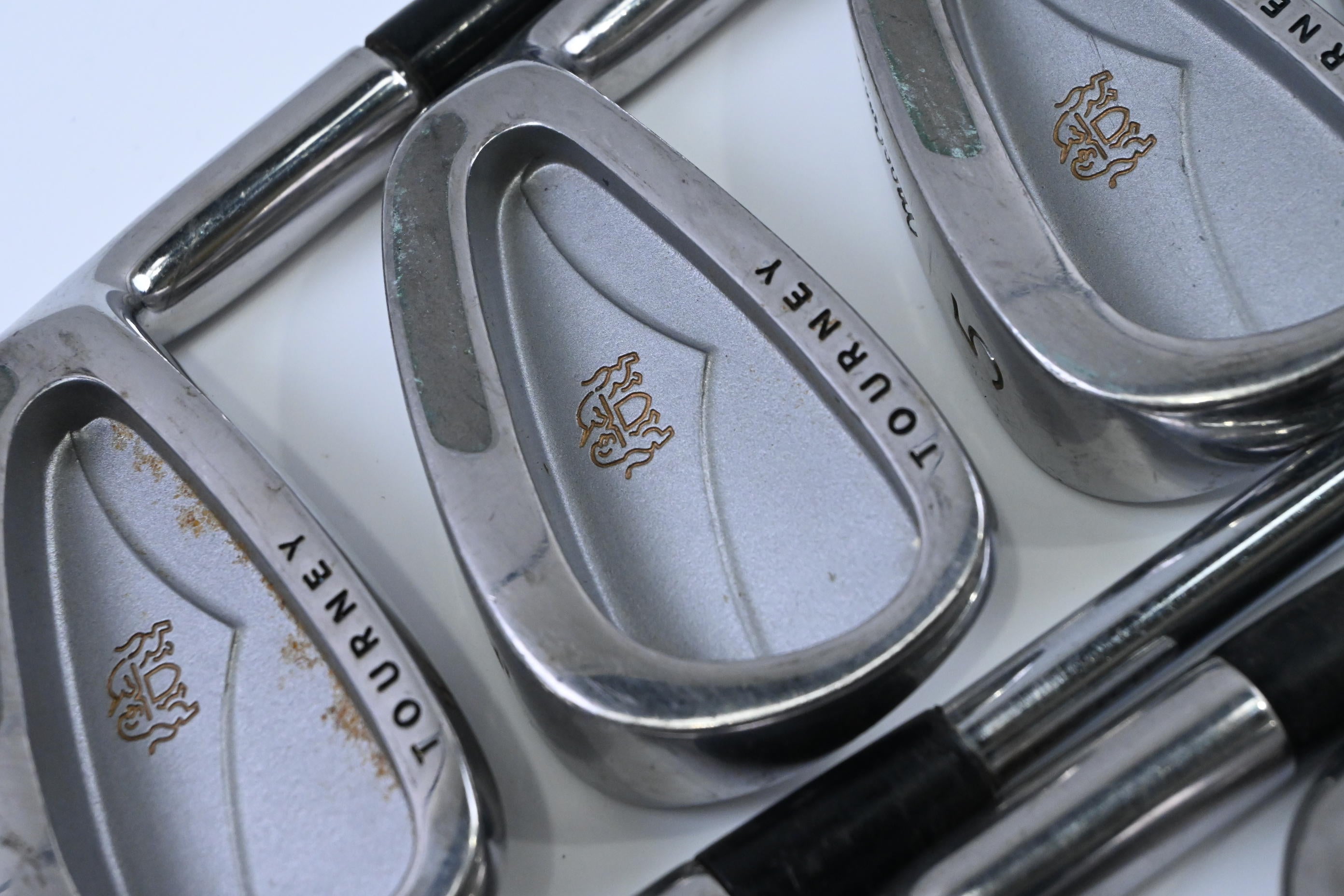 MacGregor Tourney Irons / 3-PW+SW / Regular Flex MacGregor Superlite Shafts