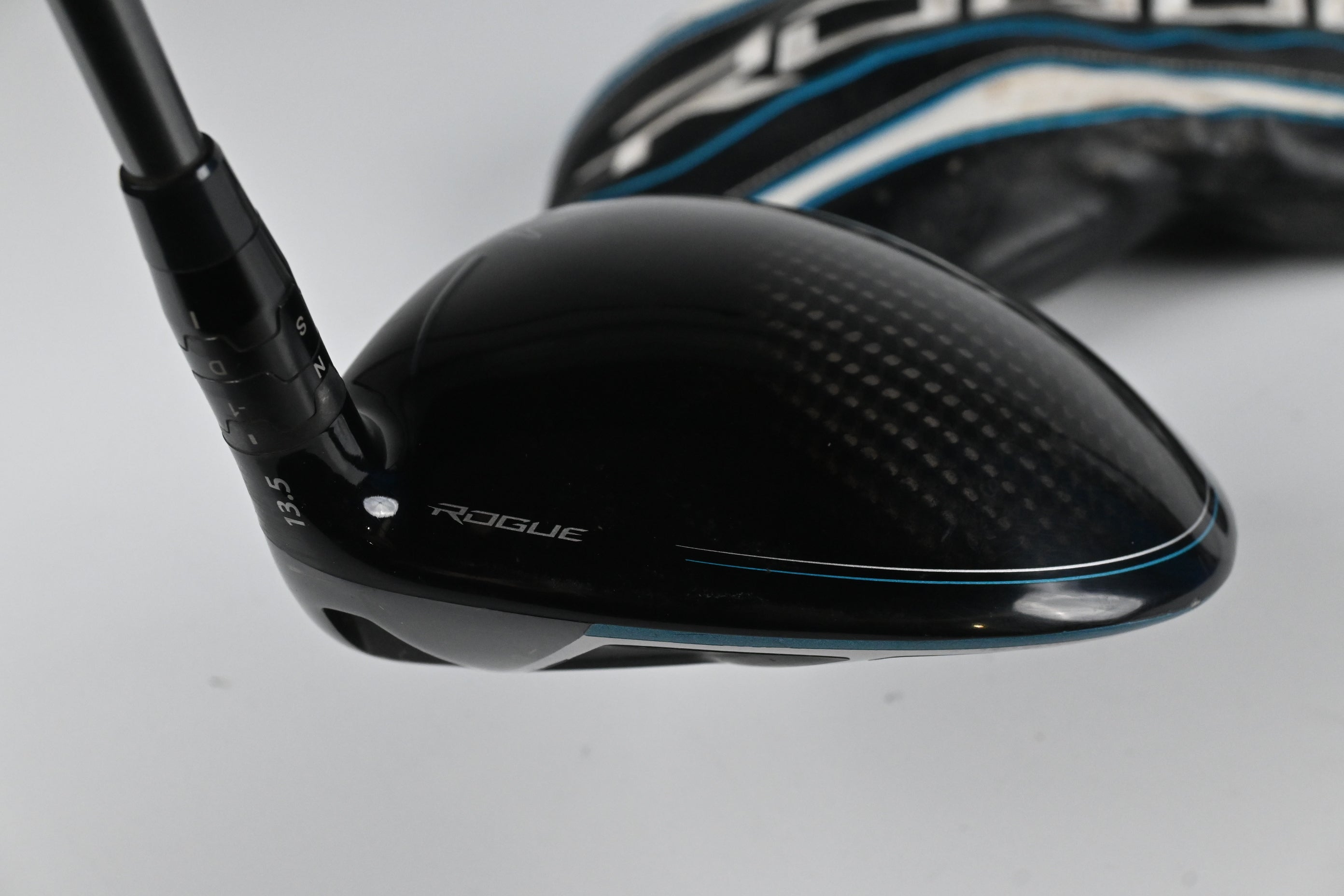 Callaway Rogue Draw Driver / 13.5 Degree / Regular Flex Aldila Synergy 50 Shaft