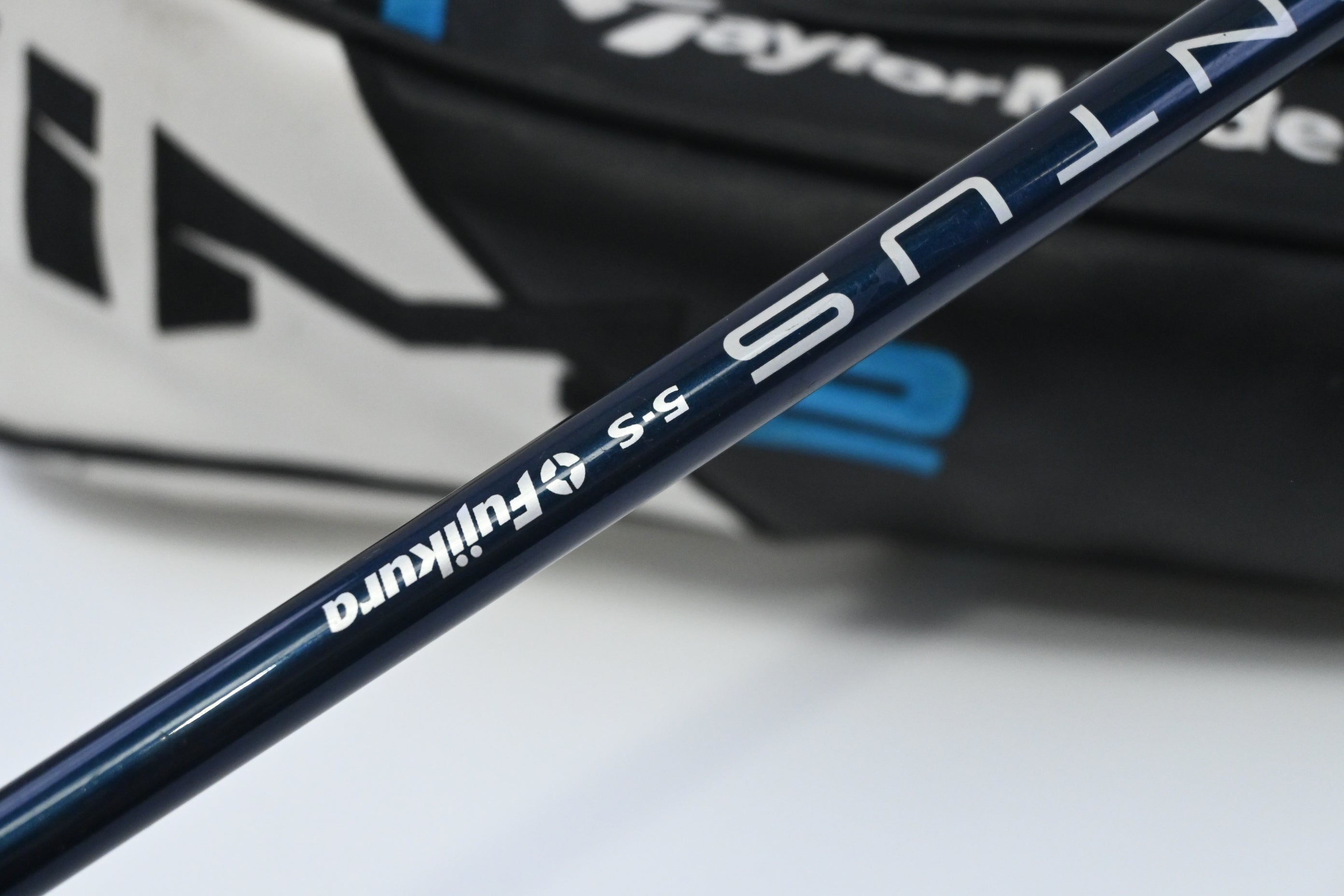 Taylormade SIM2 Max Driver / 9 Degree / Stiff Flex Fujikura Ventus Blue 5 Shaft
