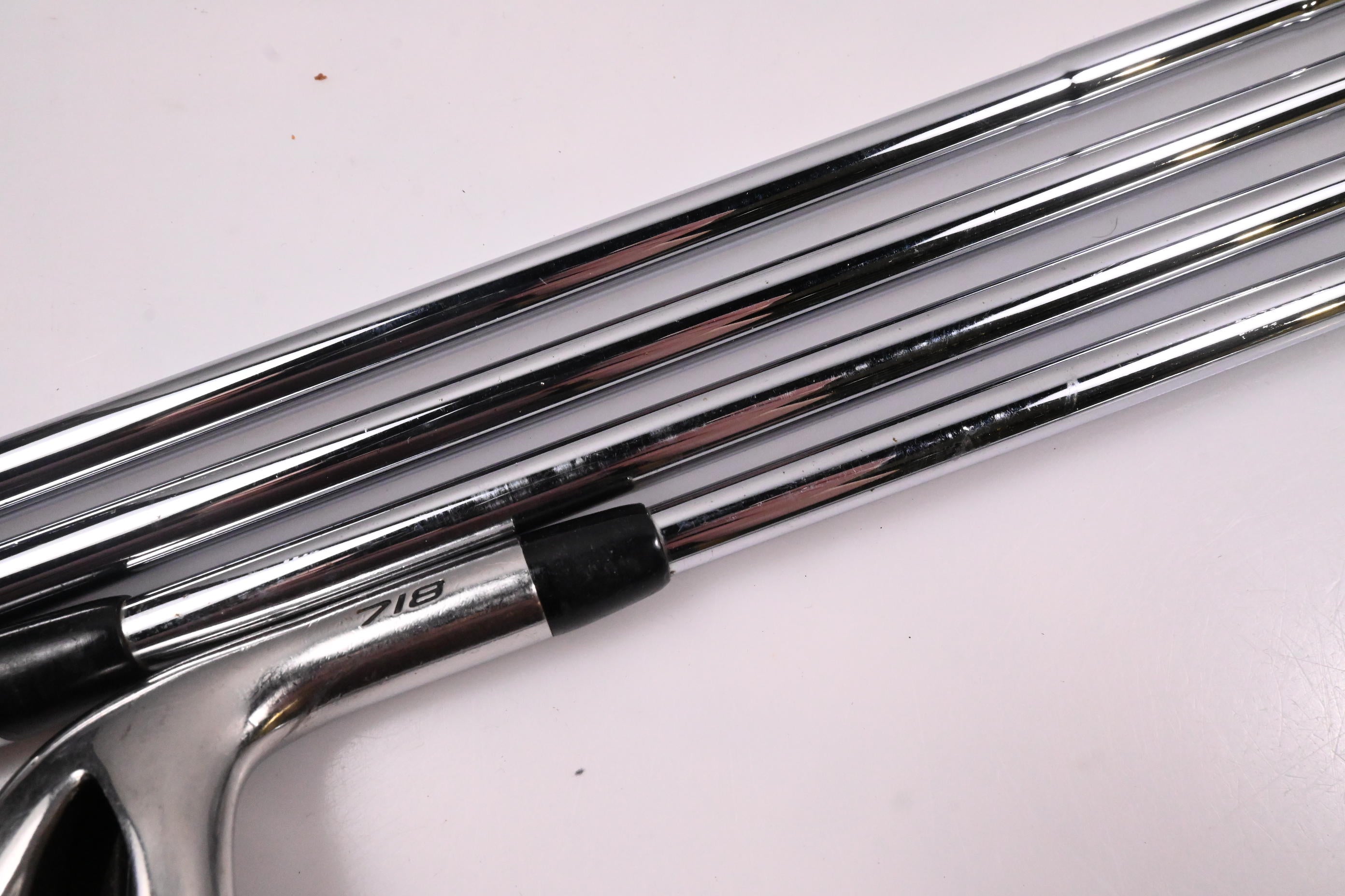 Titleist 718 AP1 Irons / 4-PW+48° / Regular Flex AMT Tour White R300 Shafts