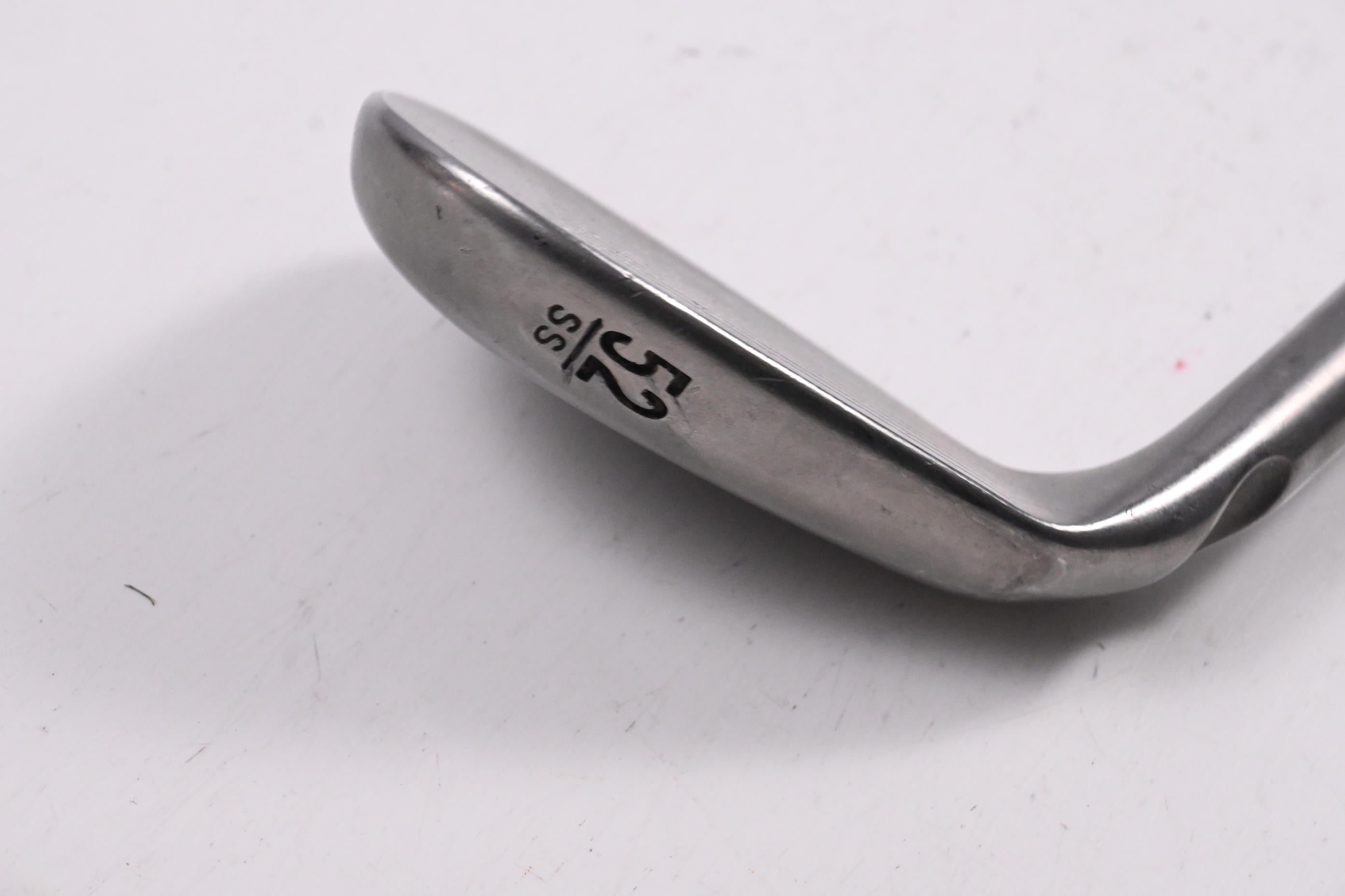 Ping Tour Gorge Gap Wedge / 52 Degree / Black Dot / Regular Flex Ping CFS Shaft