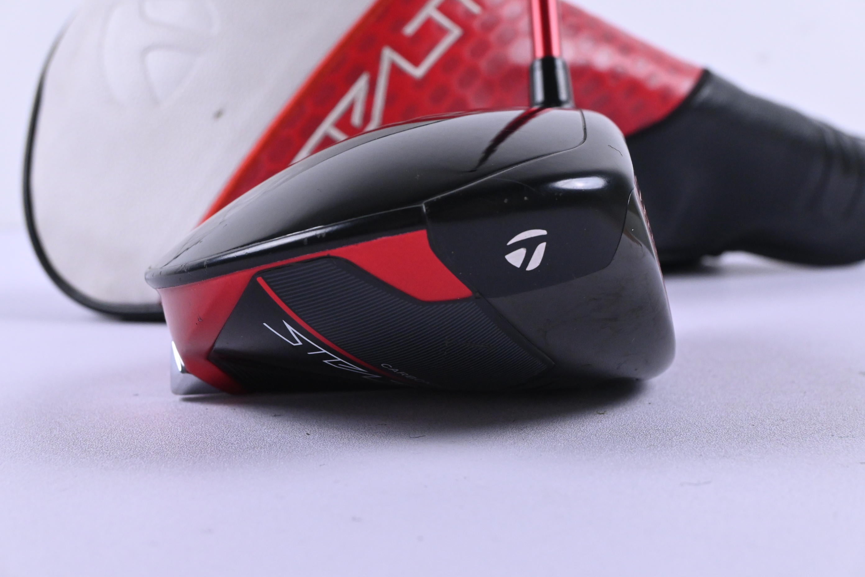 Taylormade Stealth 2 Plus Driver / 9 Degree / Stiff Flex Fujikura Speeder NX 60