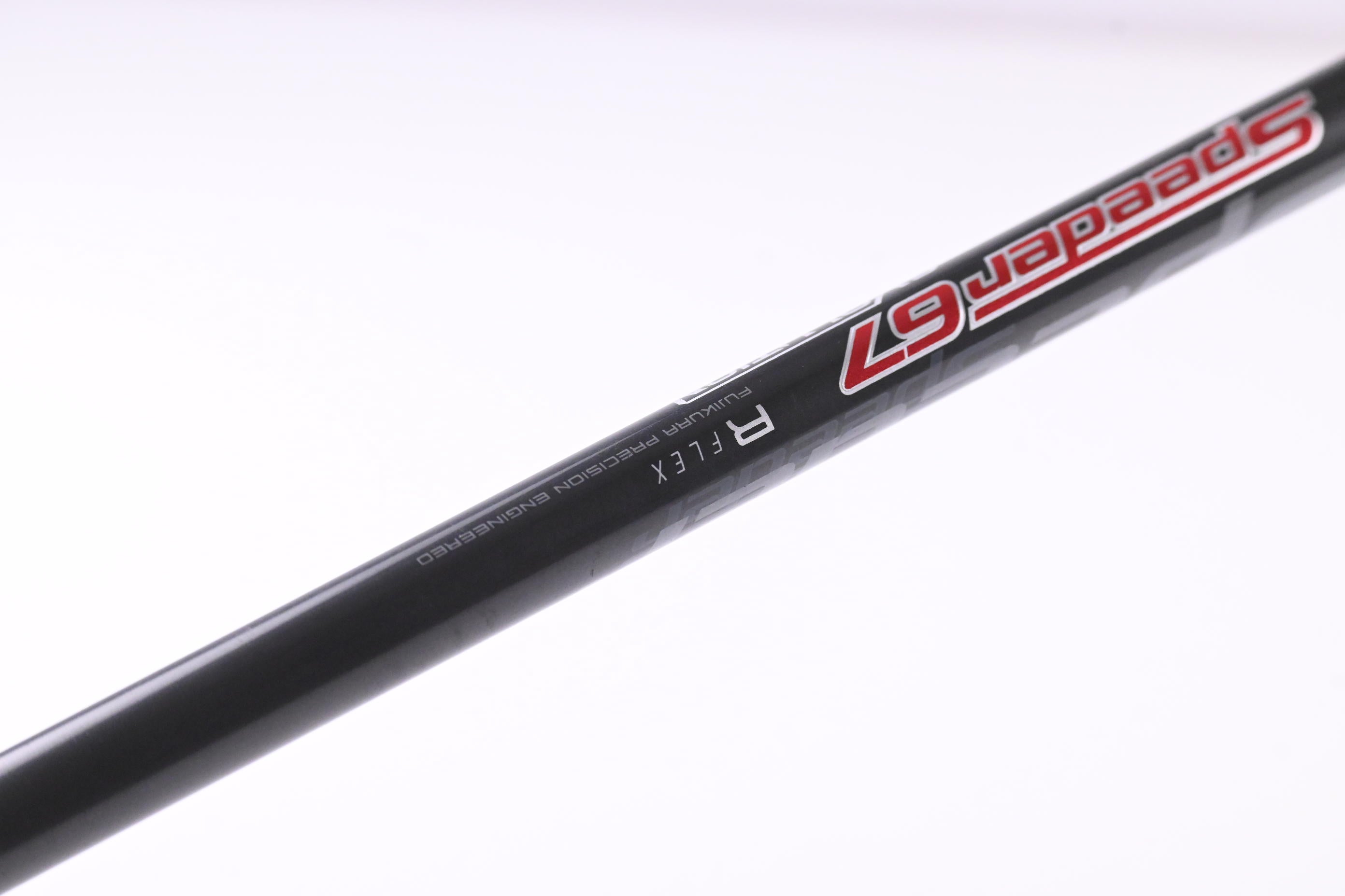 Taylormade R15 430 Driver / 9.5 Degree / Regular Flex Speeder Evolution 67 Shaft