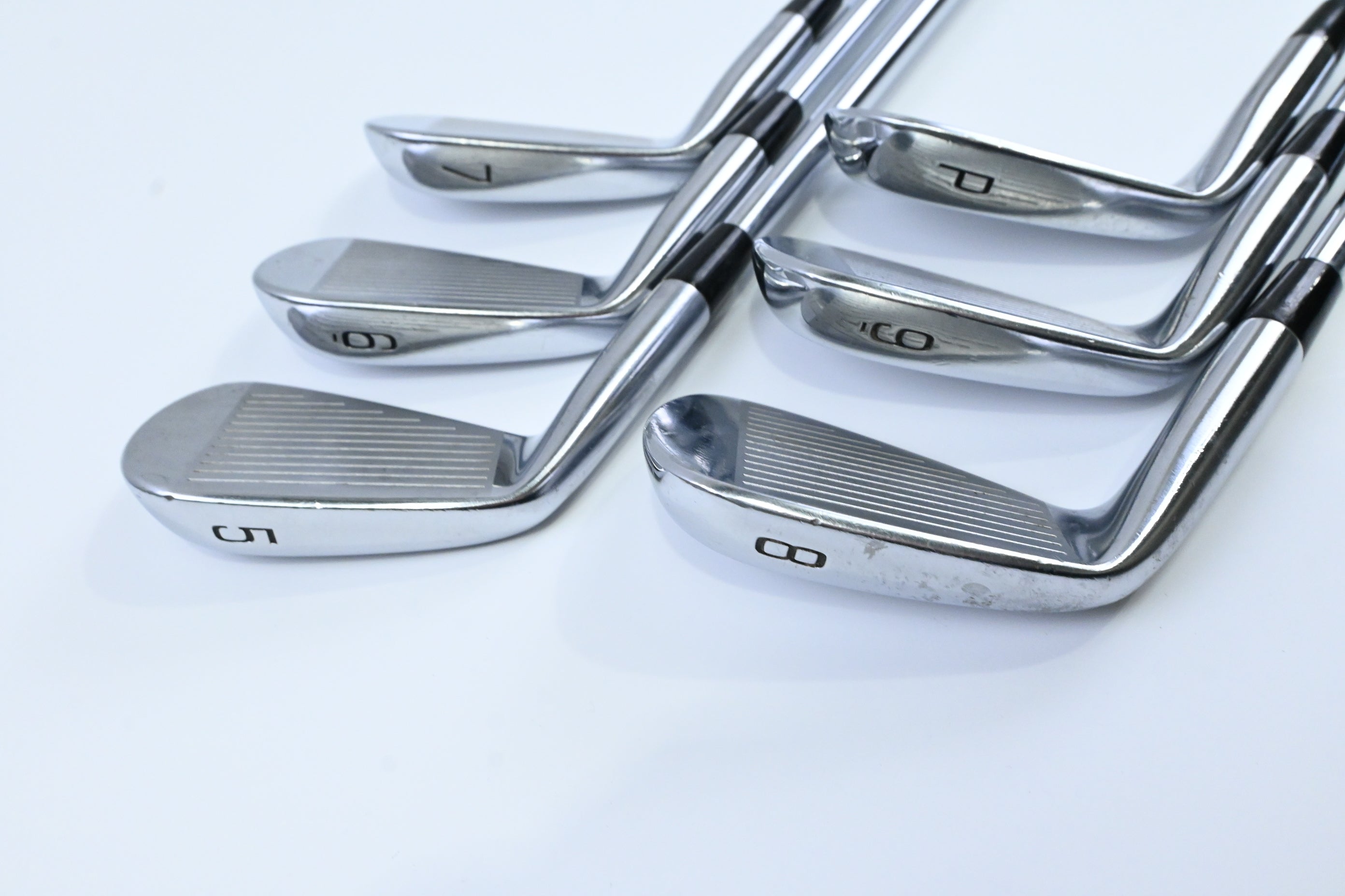Mizuno Pro 221 Irons / 5-PW / Stiff Flex Dynamic Gold S300 Shafts