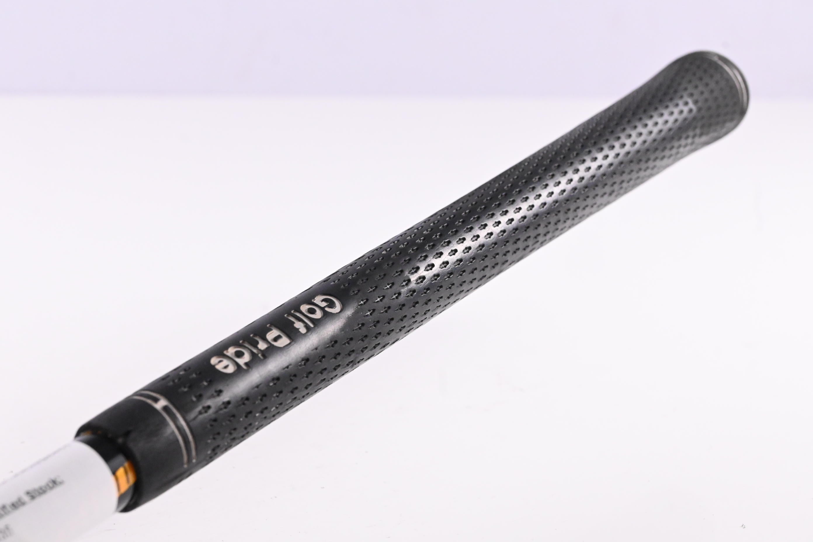 Ping i15 Driver / 9.5 Degree / Stiff Flex UST Proforce AXIVcore 69 Series Shaft