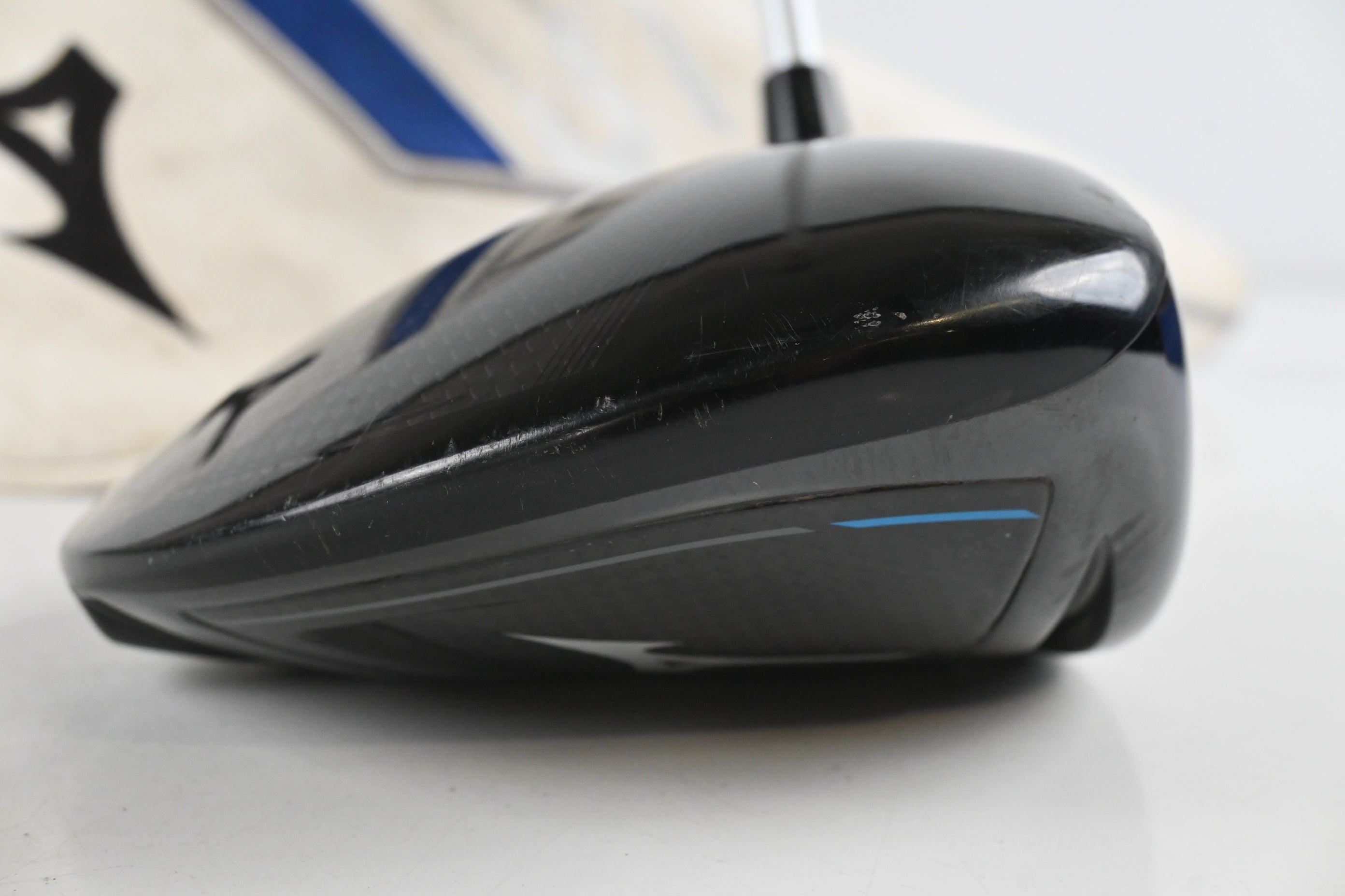 Mizuno ST-X 220 2022 Driver / 10.5 Degree / Regular Flex Aldila Ascent 50 Shaft