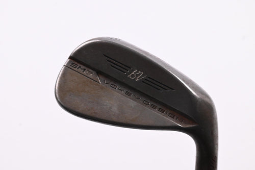Titleist Vokey SM8 Pitching Wedge / 46 Degree / Stiff Flex Dynamic Gold S400 Shaft