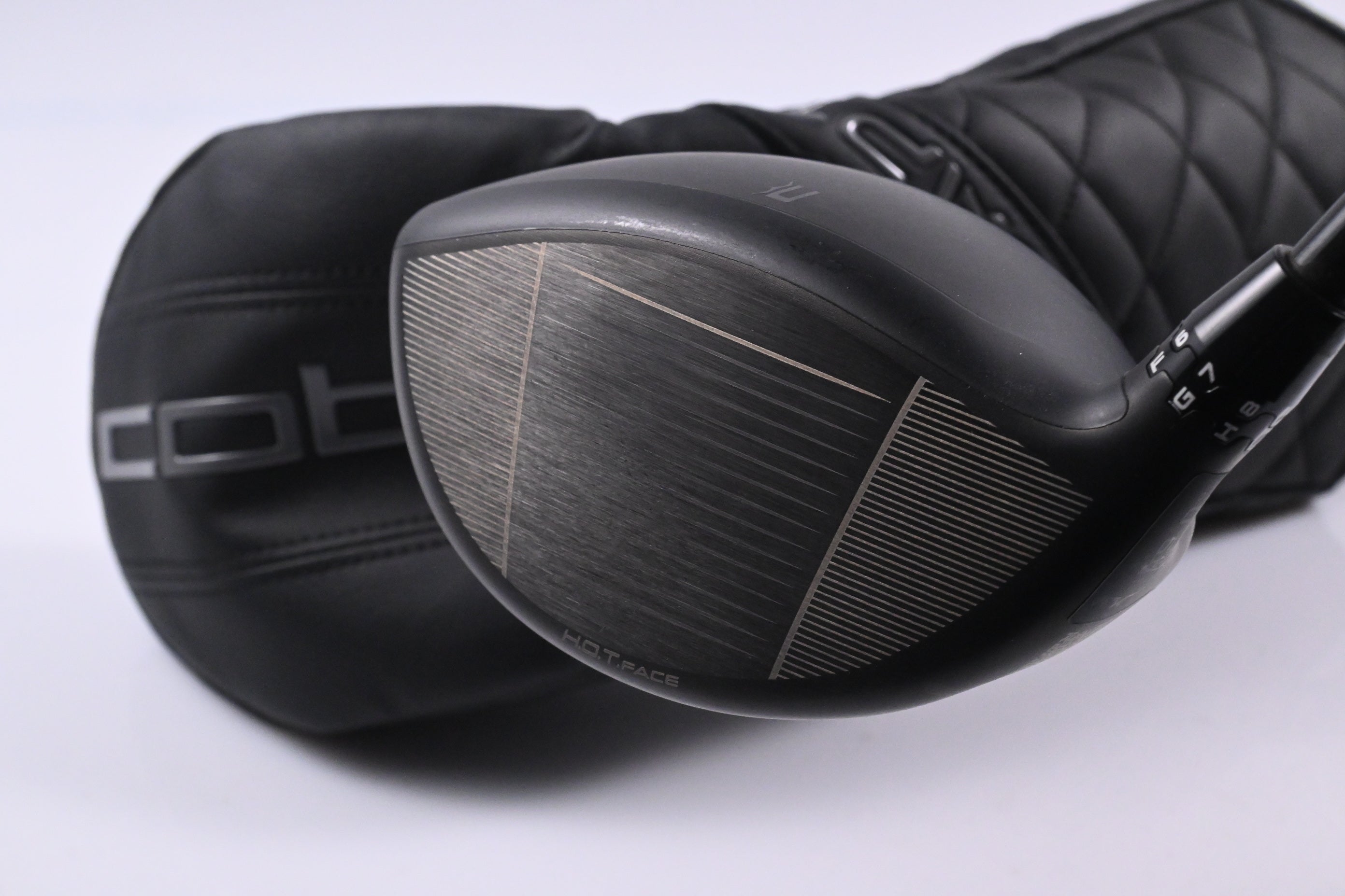 Cobra DS-Adapt LS Driver / 9 Degree / X-Flex Denali Black 60 Shaft