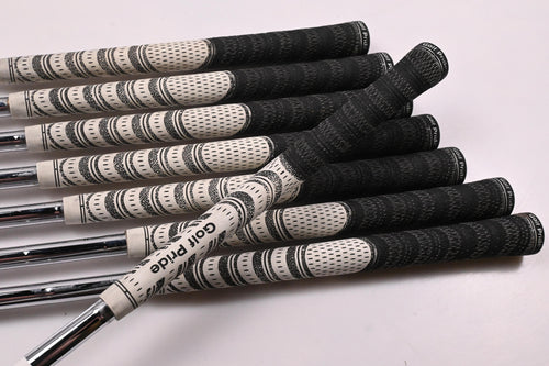 Titleist 718 AP1 Irons / 4-PW+48° / Regular Flex AMT Tour White R300 Shafts