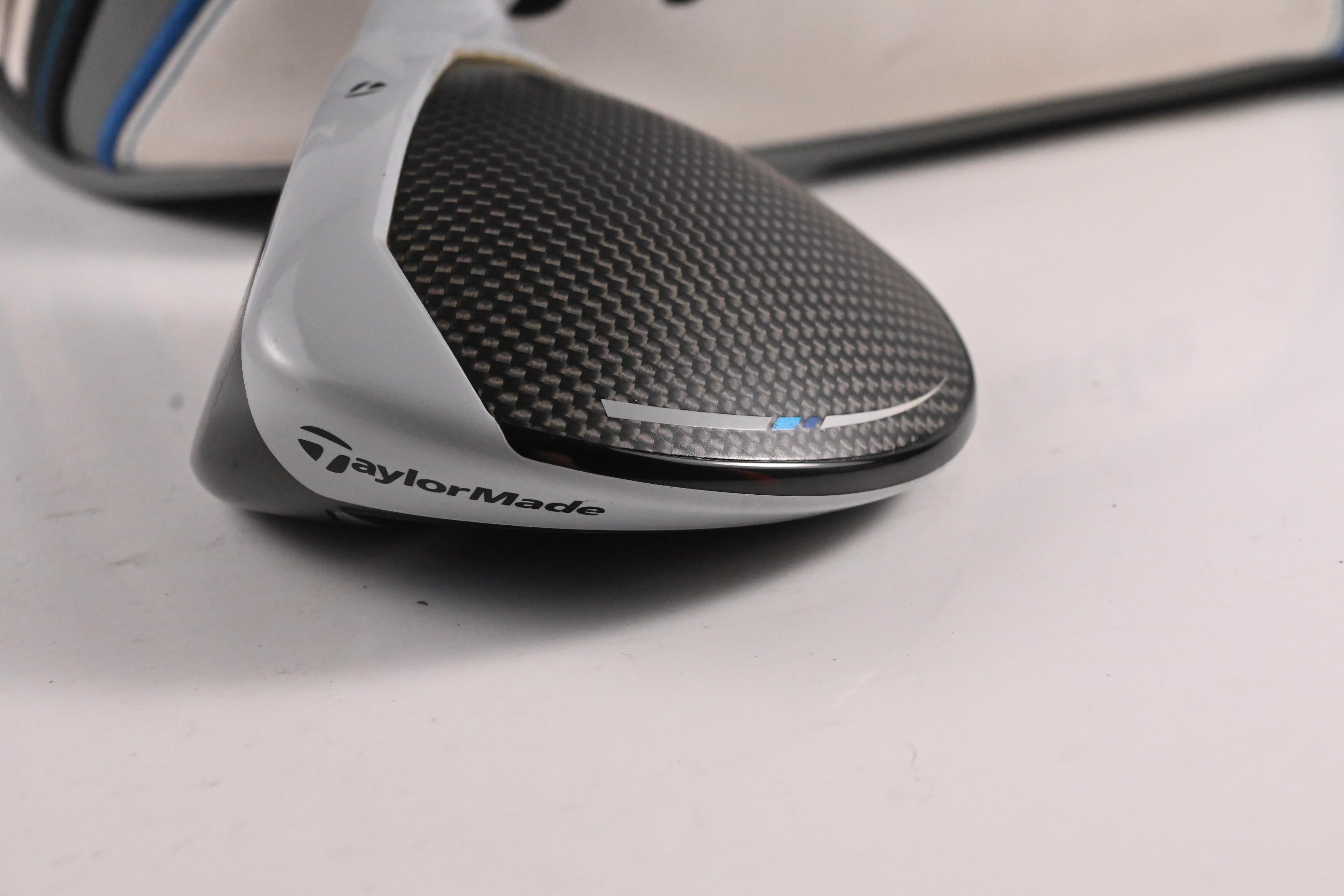 Left Hand Taylormade SIM Max #5 Wood / 18 Degree / Regular Flex Ventus Red 5