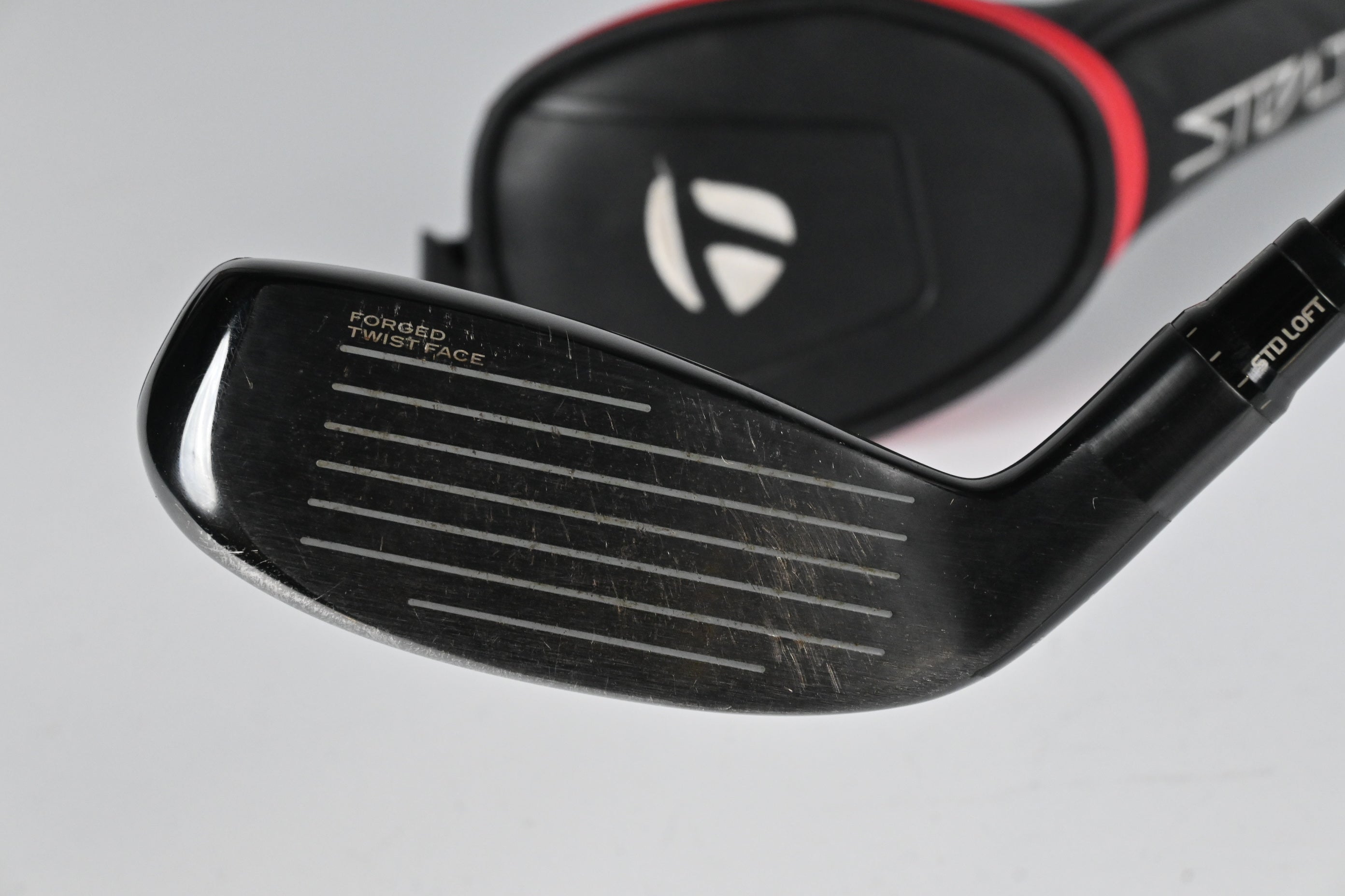 Taylormade Stealth Plus #3 Hybrid / 19.5 Degree / Stiff Flex Hzrdus Smoke RDX 80