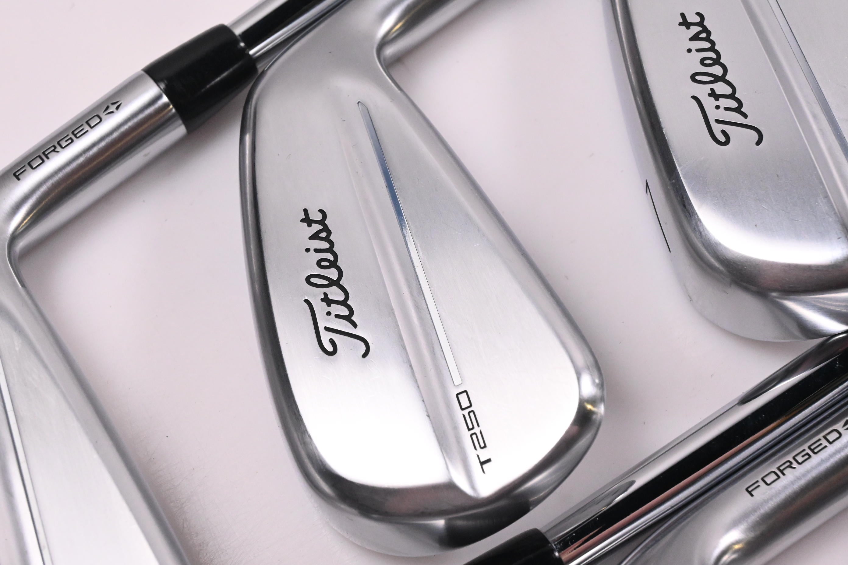 Titleist T250 2025 Irons / 5-PW / Regular Flex AMT Red Shafts