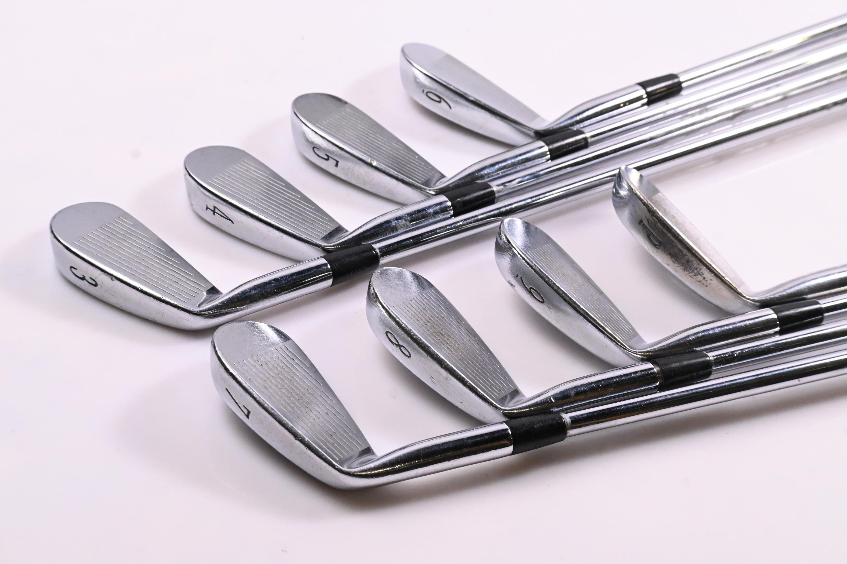 Mizuno MP-32 Irons / 3-PW / Regular Flex Dynamic Gold R300 Shafts