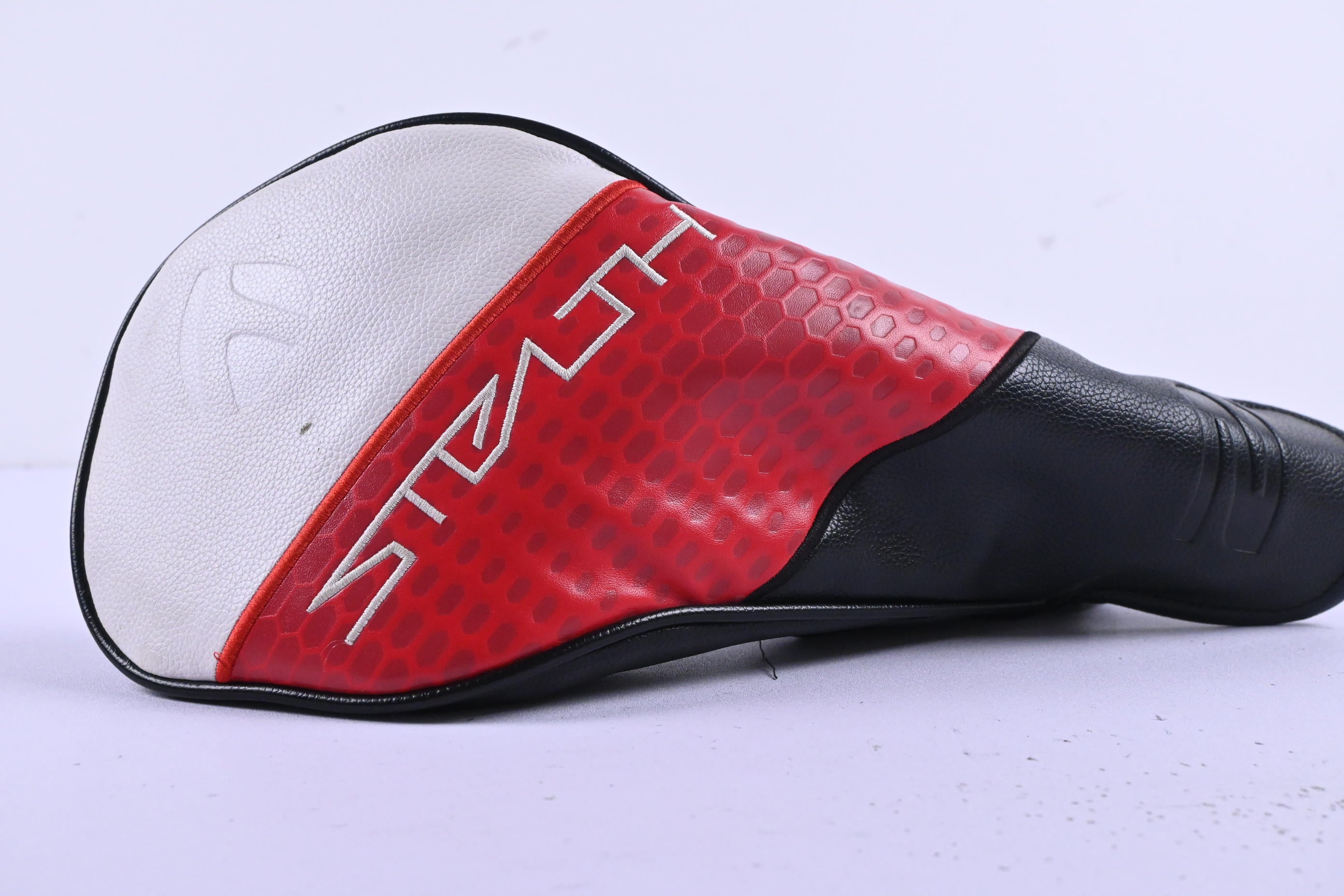 Taylormade Stealth 2 Plus Driver / 9 Degree / Stiff Flex Fujikura Speeder NX 60
