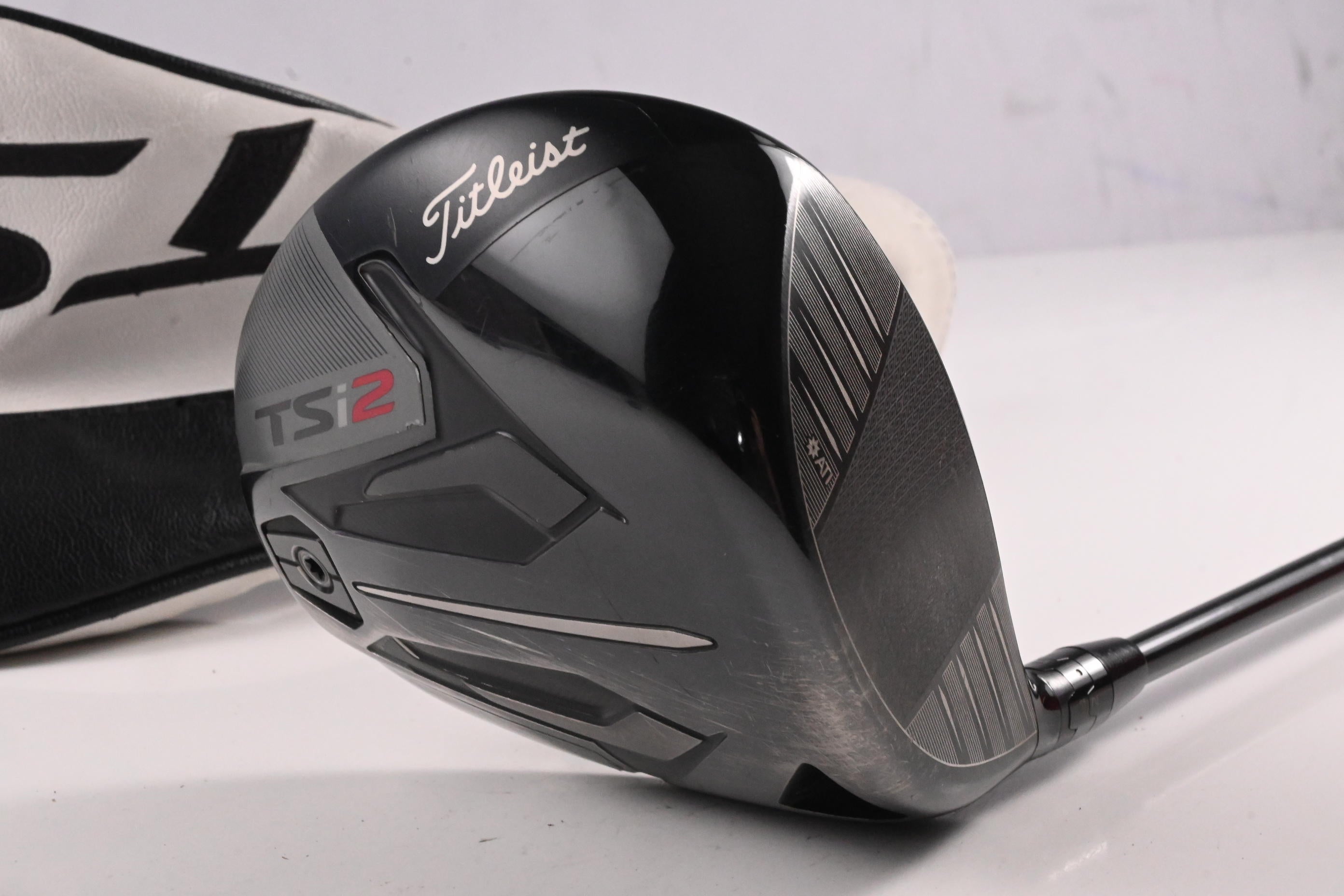 Titleist TSi2 Driver / 9 Degree / Stiff Flex HZRDUS Smoke Black RDX 60 Shaft
